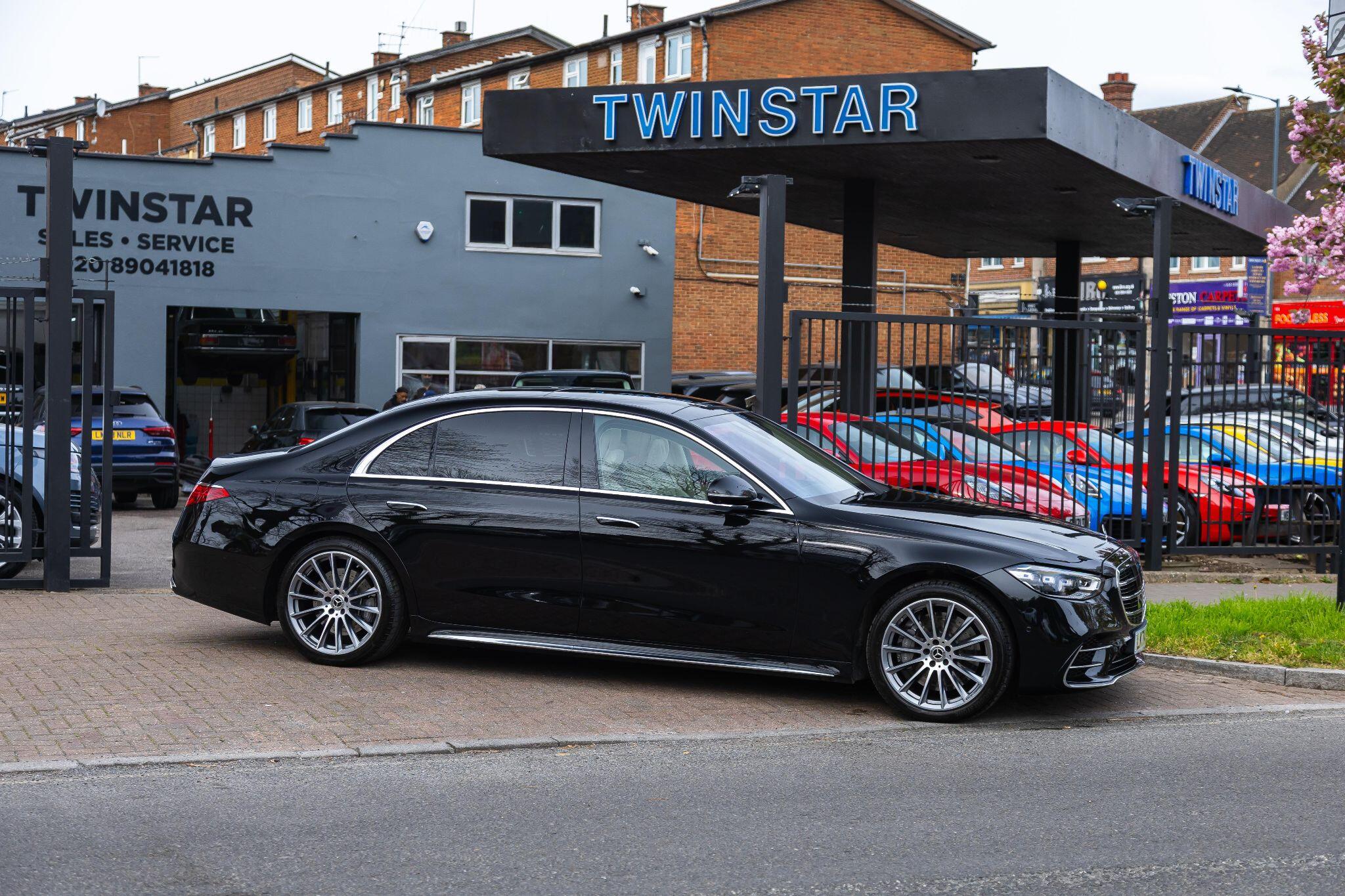 Mercedes-Benz S-Class view 2
