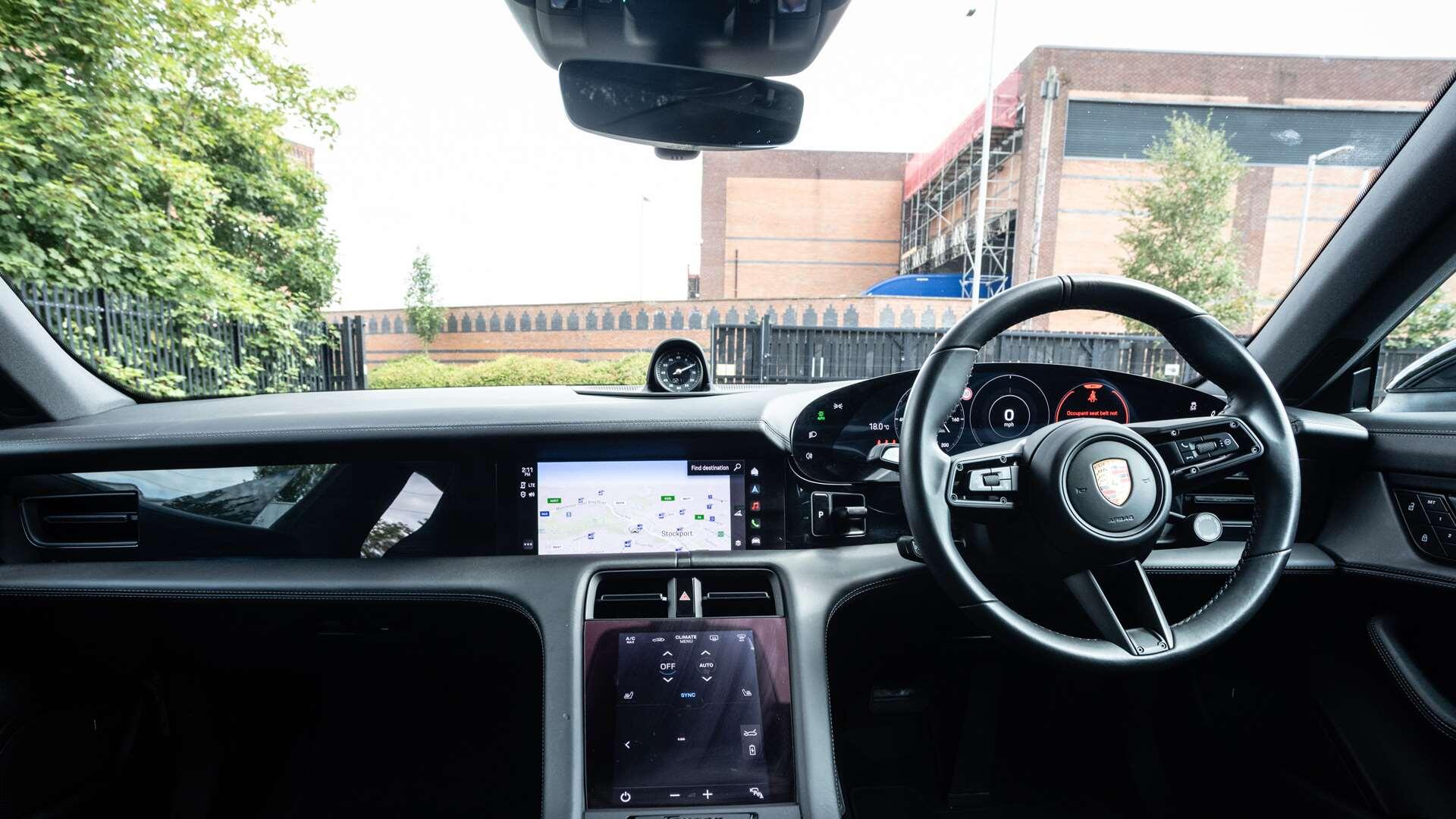 Porsche Taycan view 10