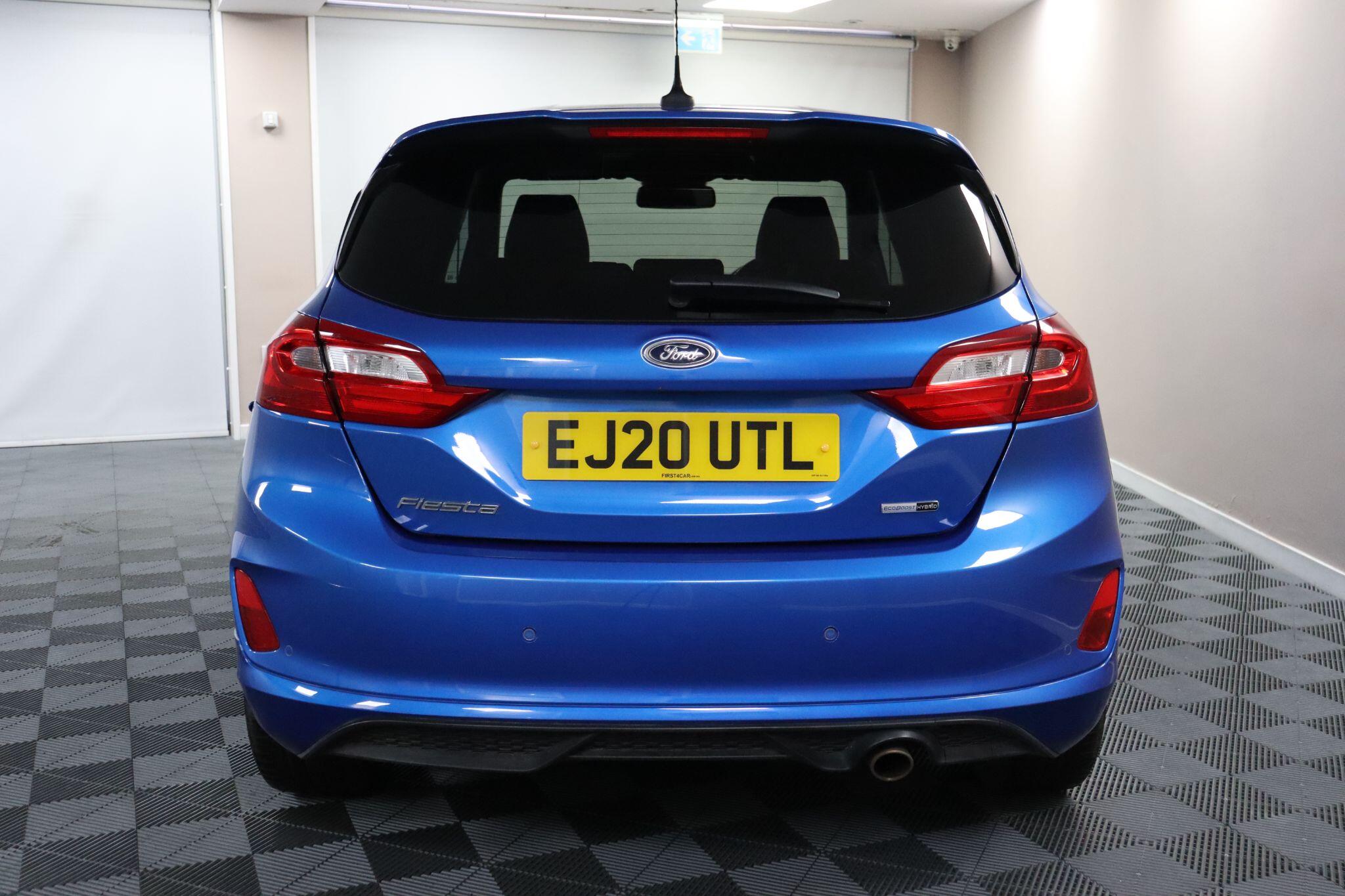 Ford Fiesta view 8