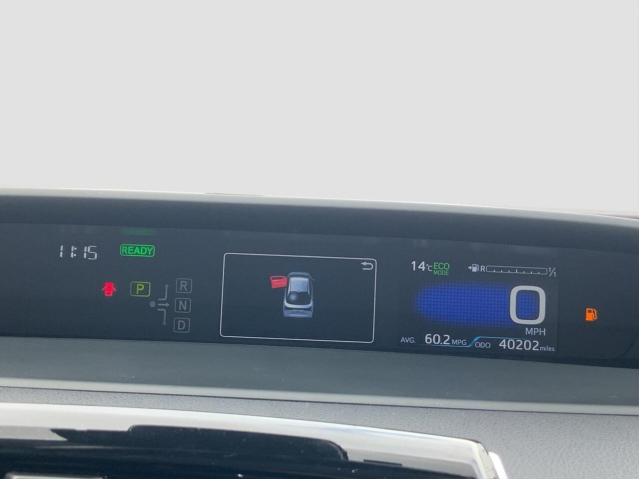 Toyota Prius view 24