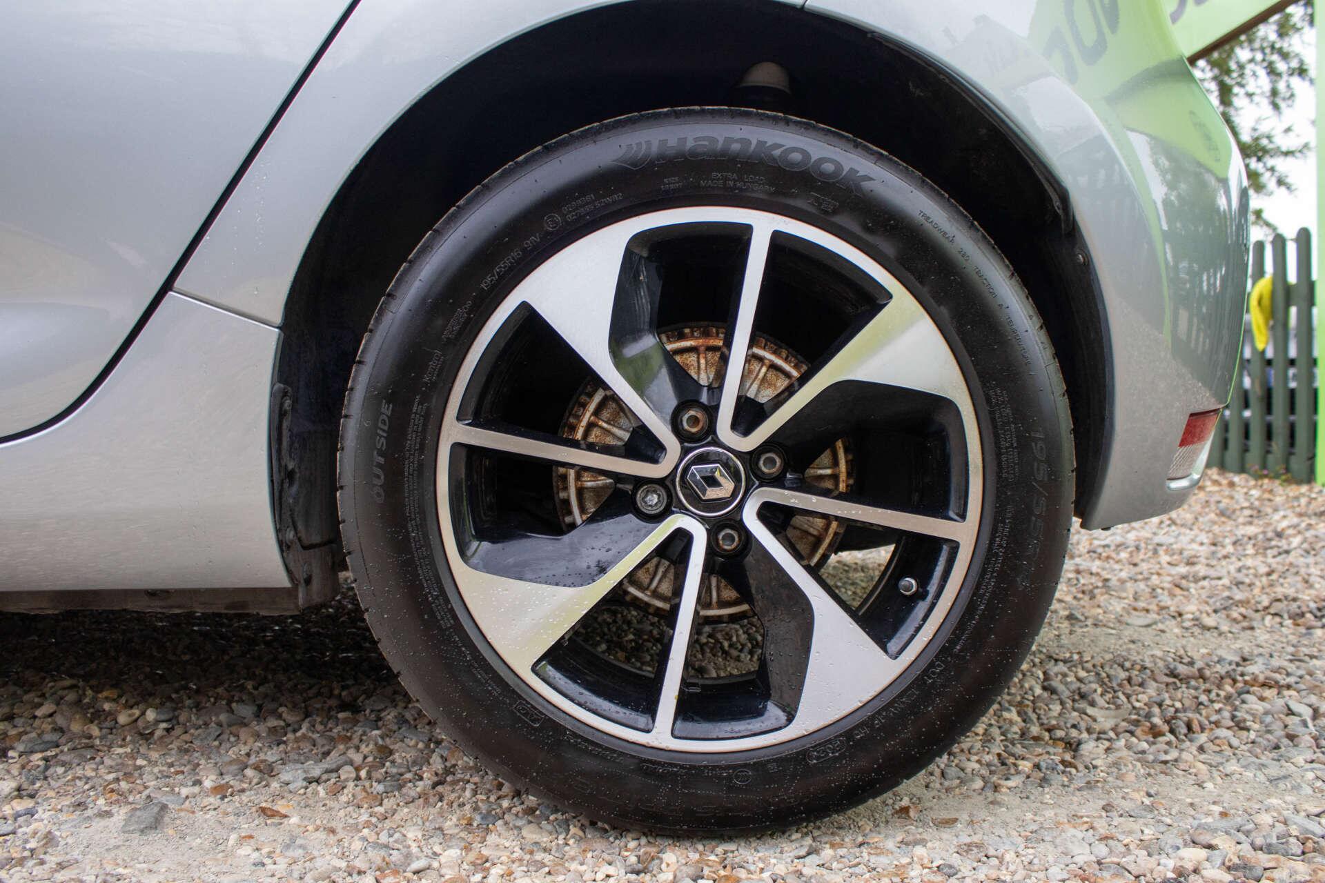 Renault Zoe view 42