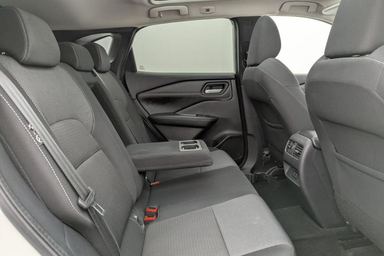 Nissan Qashqai view 19