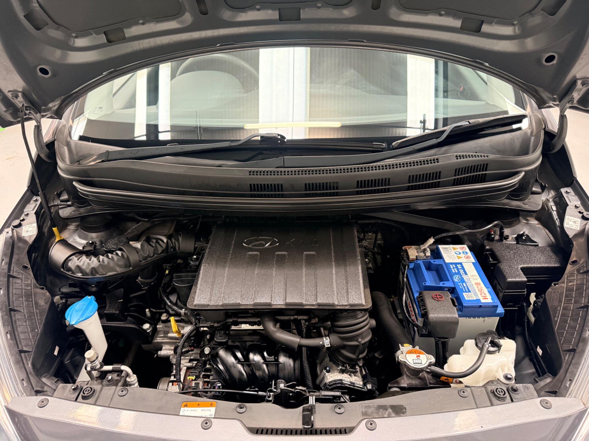 Hyundai I10 view 32