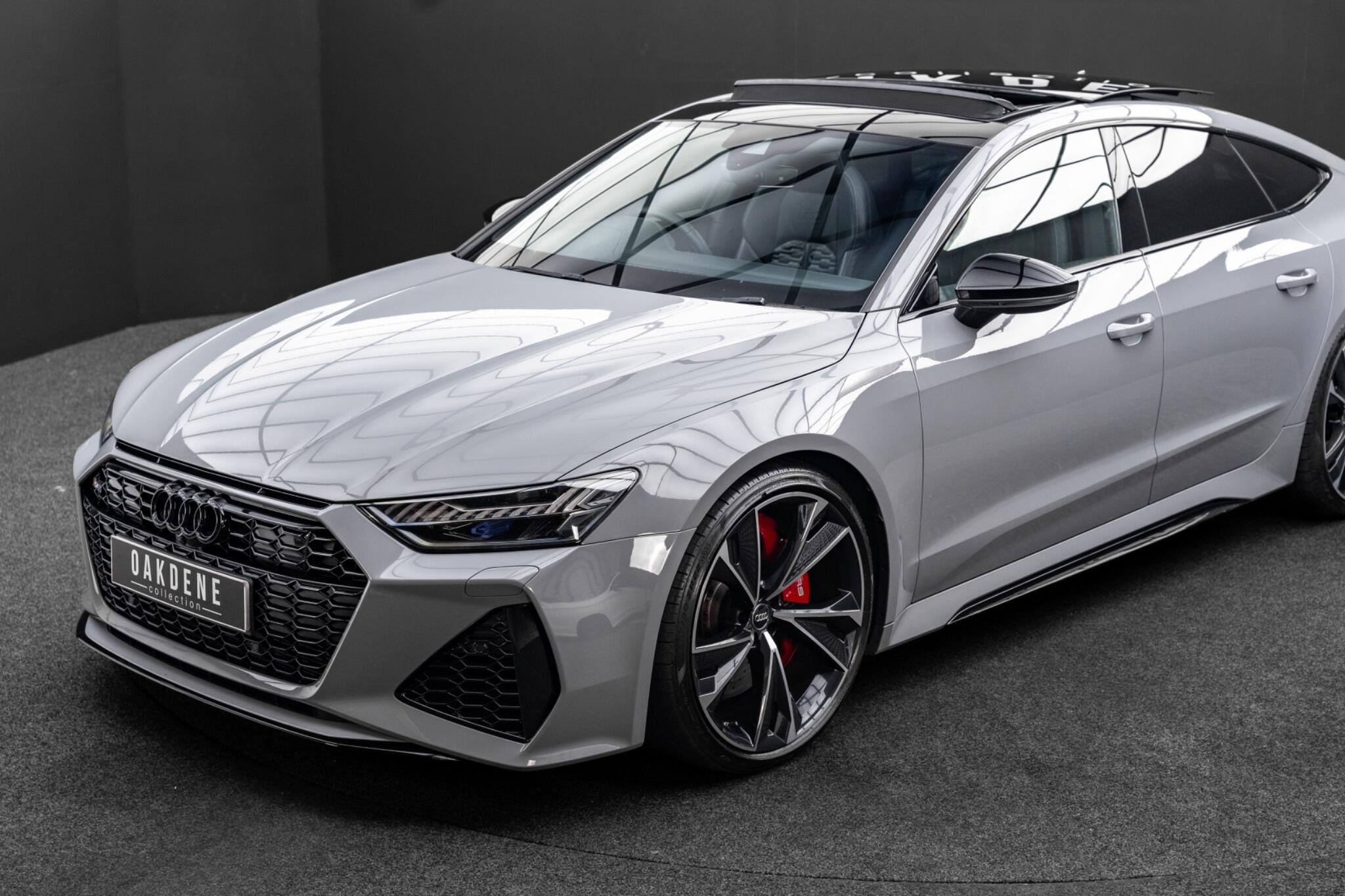 Audi RS7 view 14