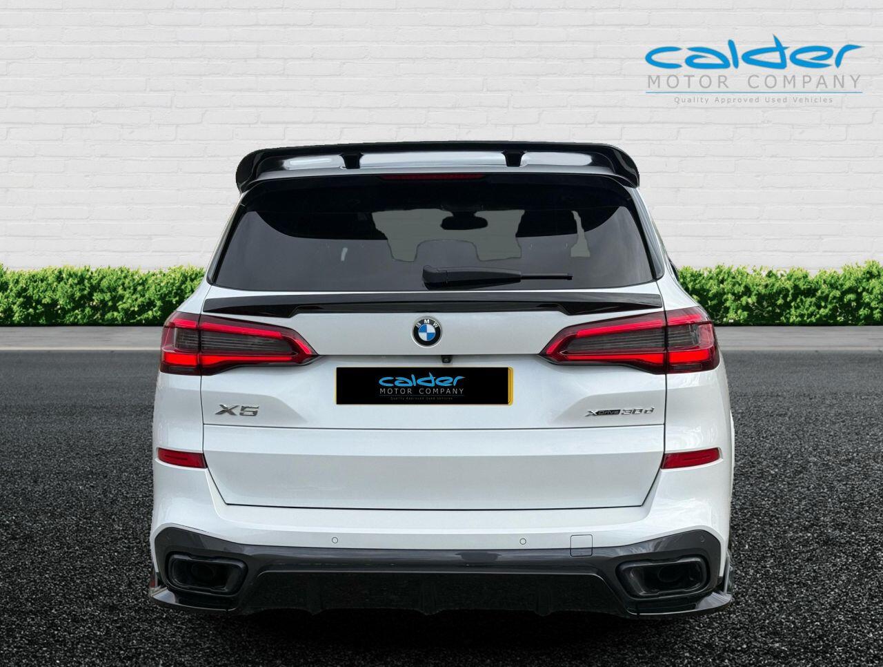 BMW X5 view 21