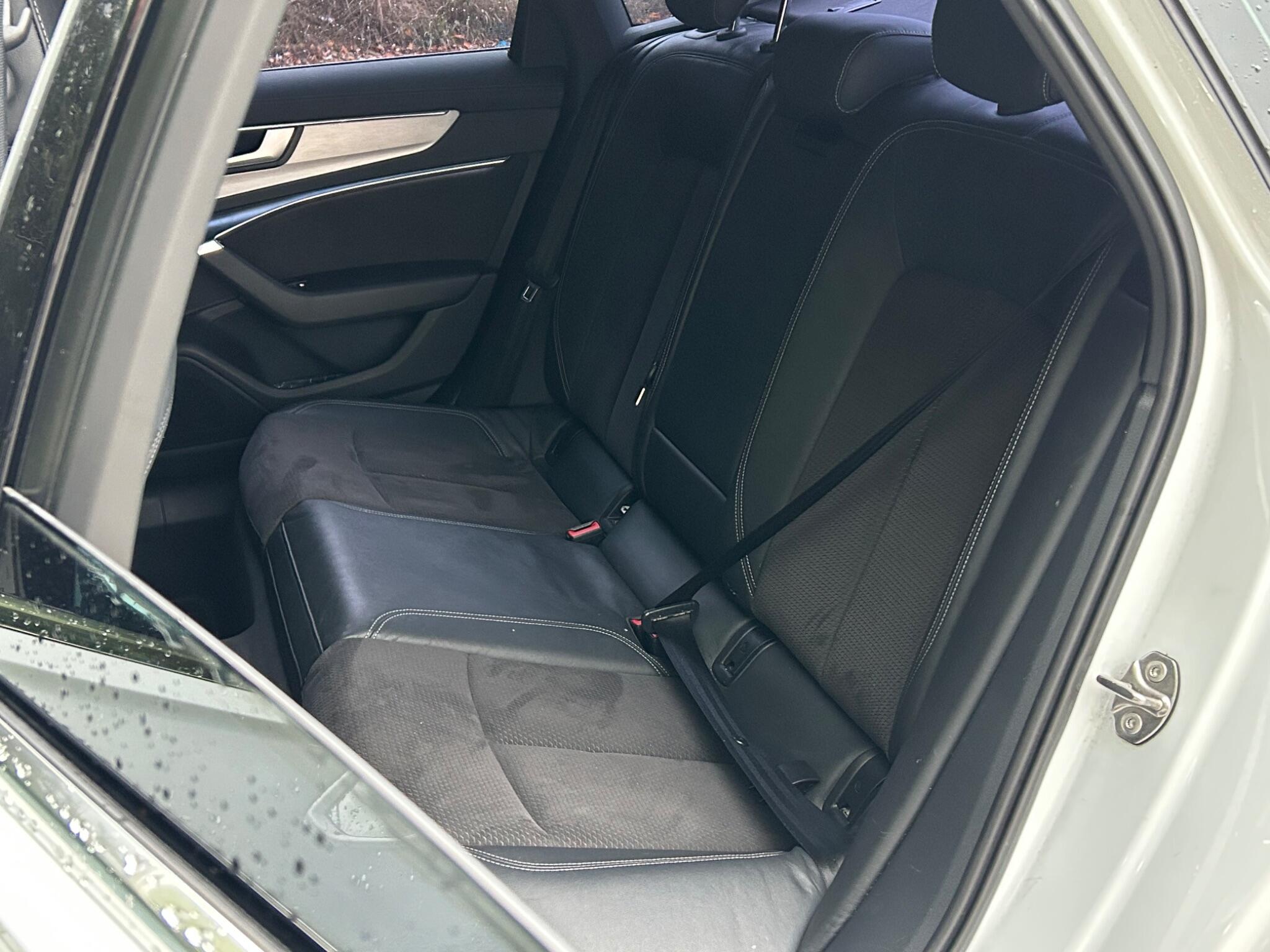 Audi A6 view 21