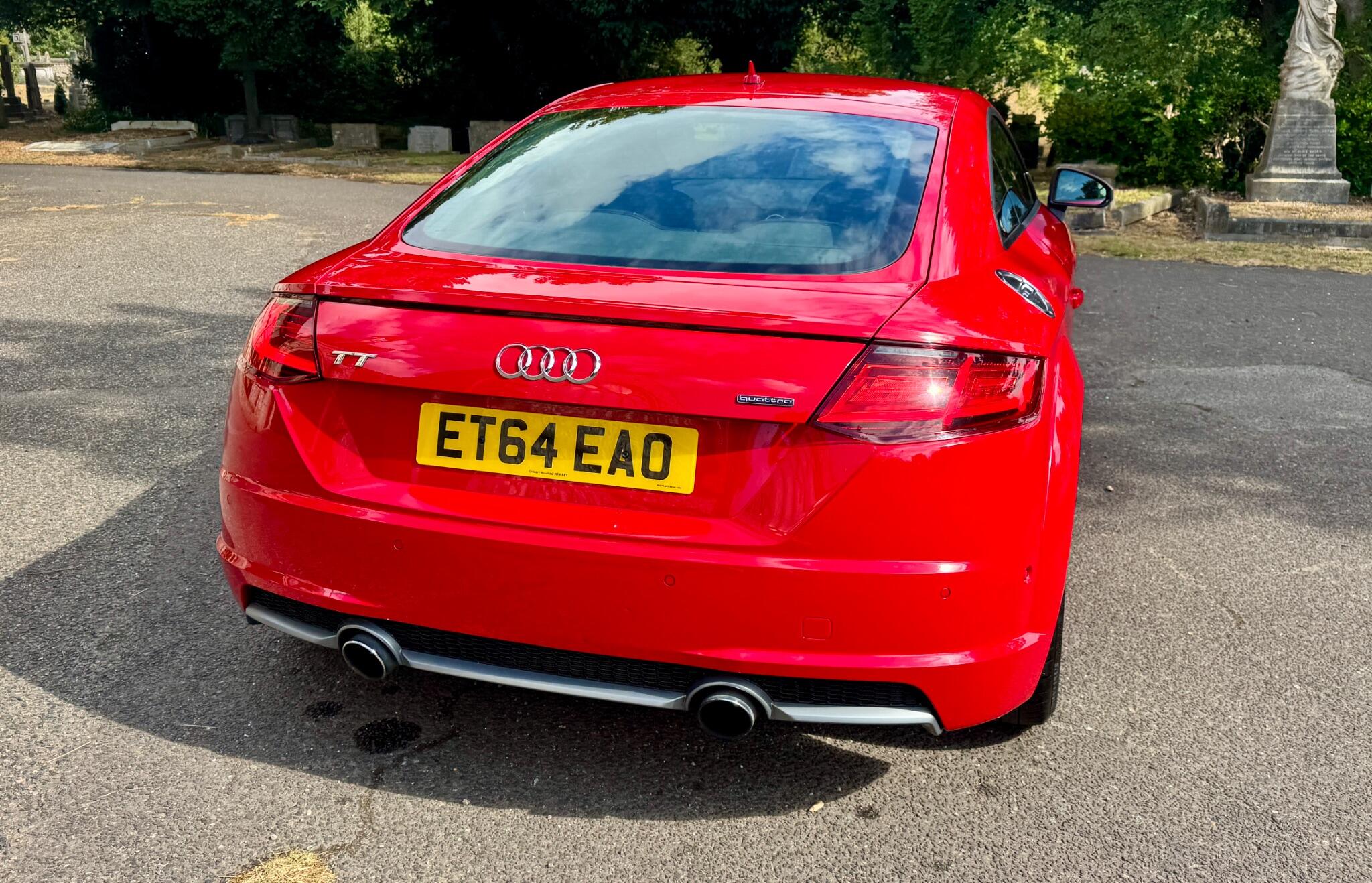 Audi TT view 17