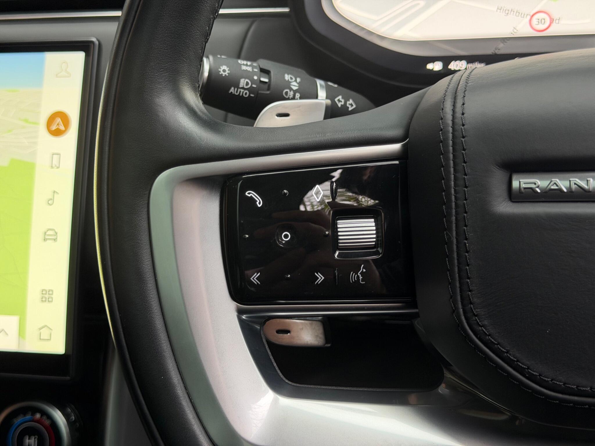 Land Rover Range Rover view 39