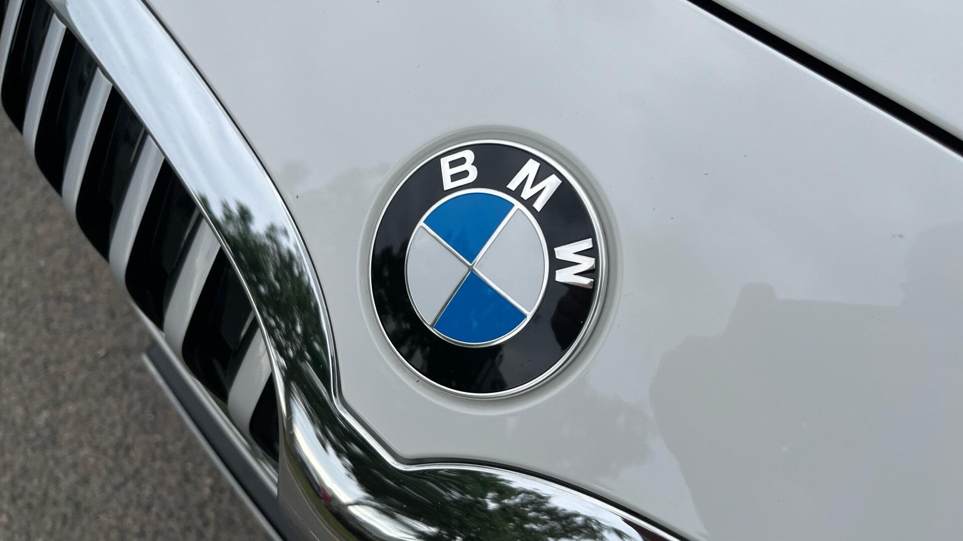 BMW 1 Series view 33