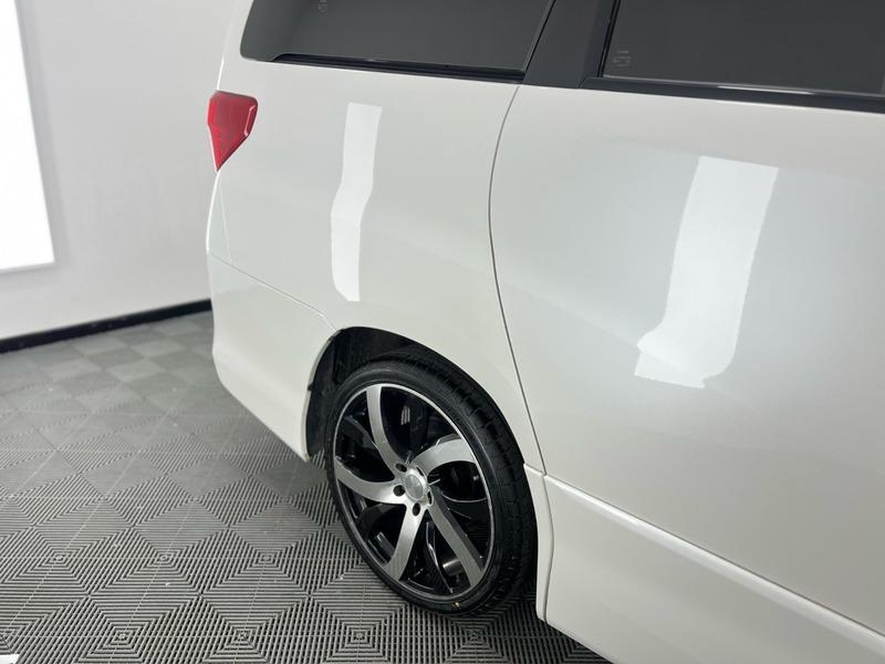 2009 Toyota Alphard image 6