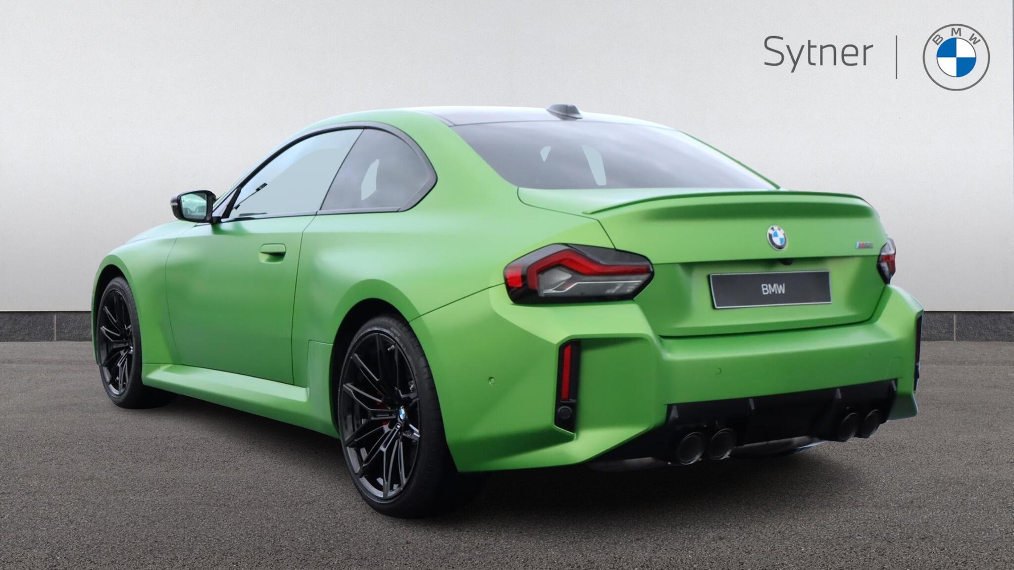 BMW M2 view 2