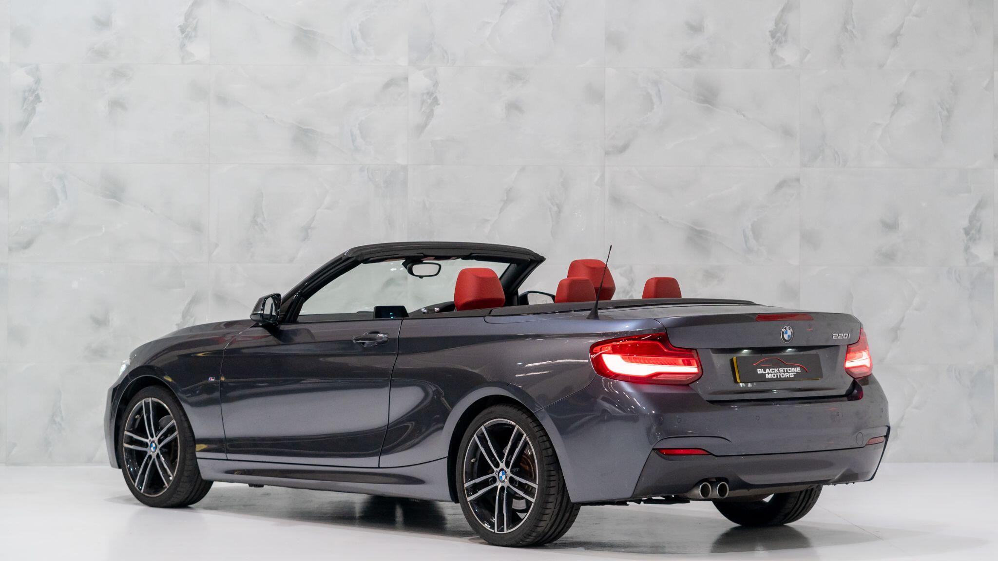 BMW 2 Series view 4