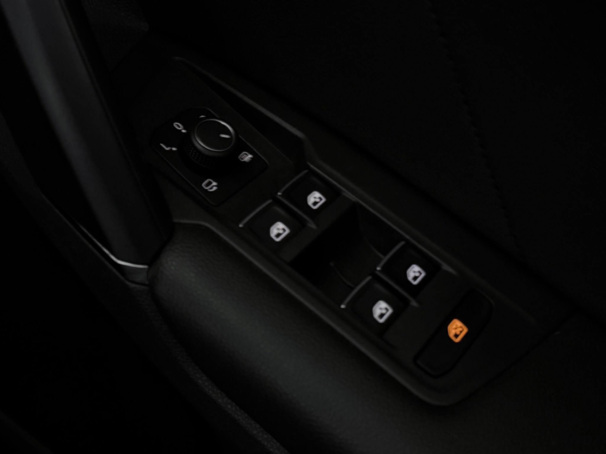 Volkswagen Tiguan view 18