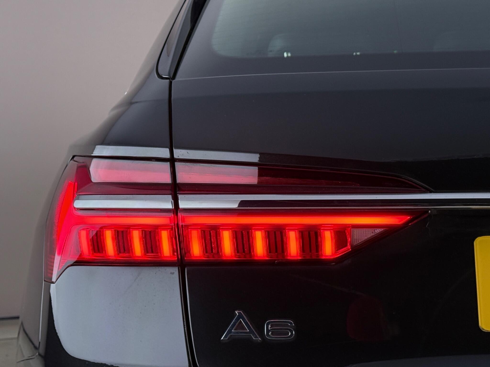 Audi A6 view 11