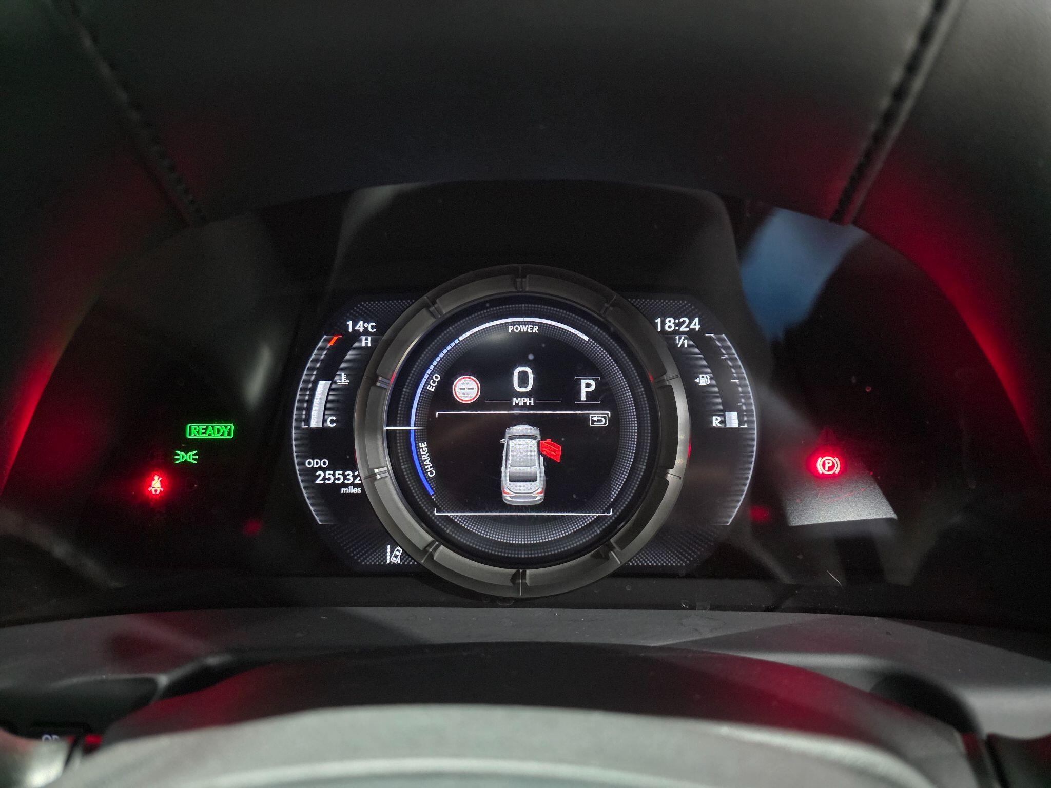Lexus Es view 13