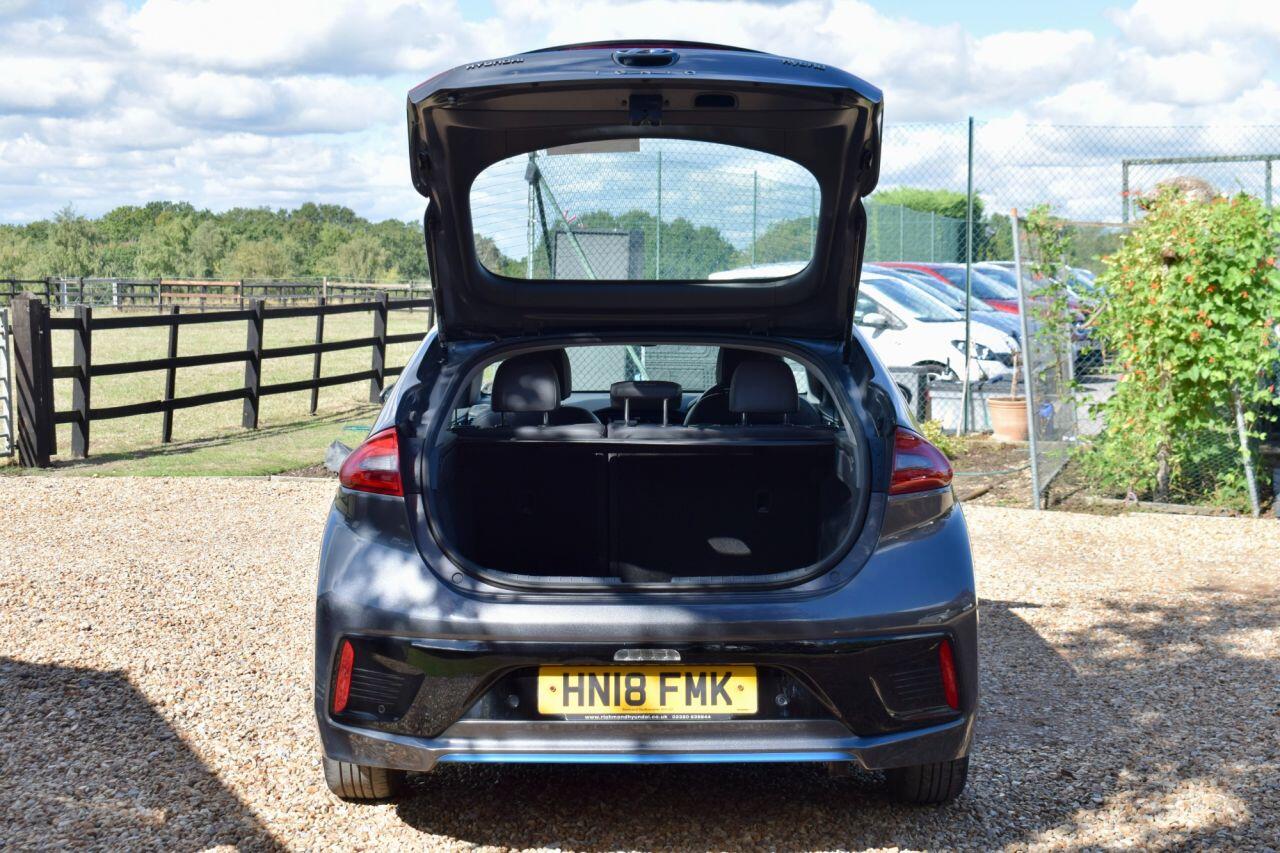 Hyundai Ioniq view 11