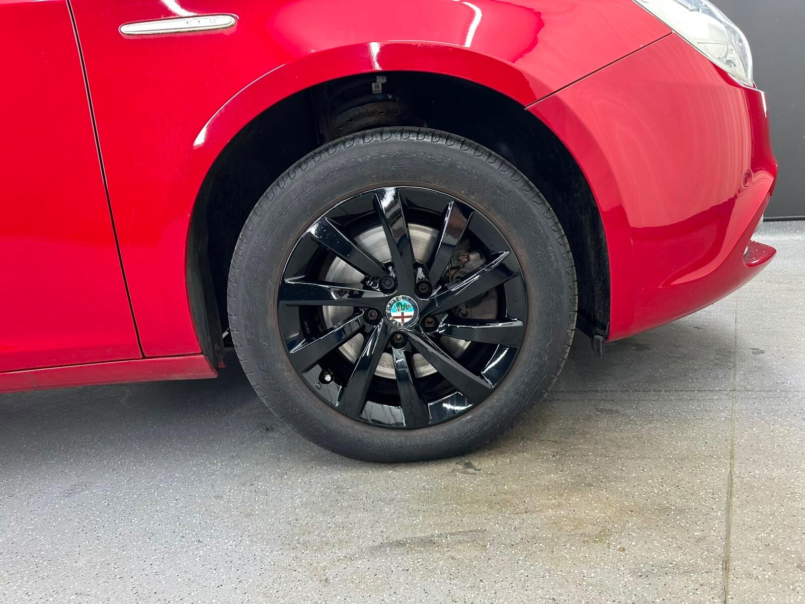 Alfa Romeo Giulietta view 21