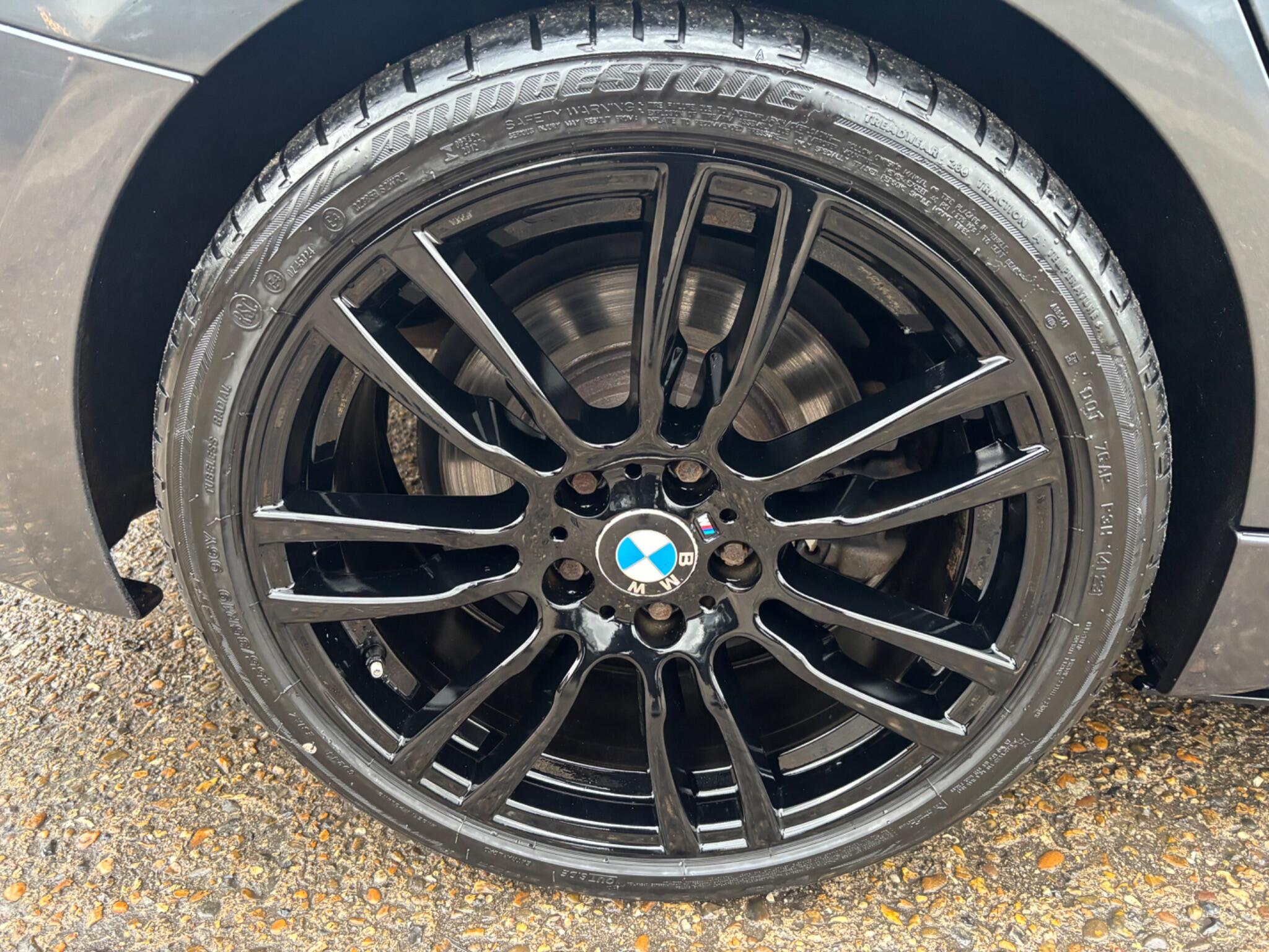 BMW 3 Series view 42