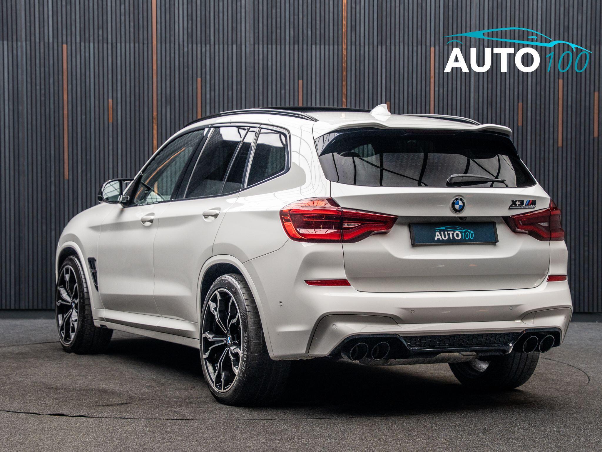 BMW X3 M view 3