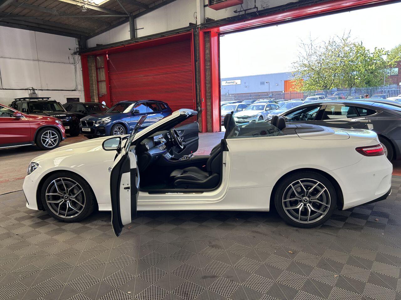 Mercedes-Benz E Class view 13