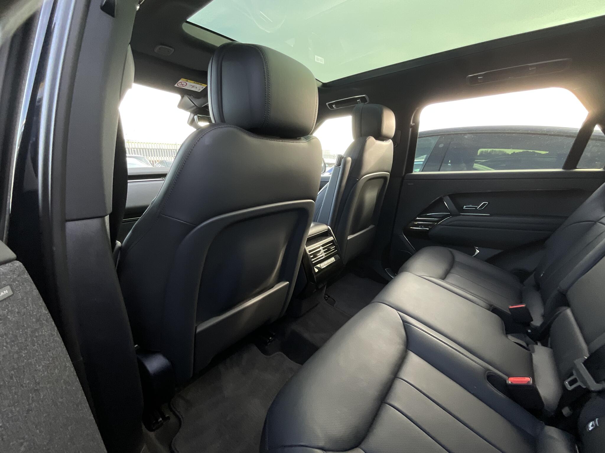 Land Rover Range Rover Sport view 13
