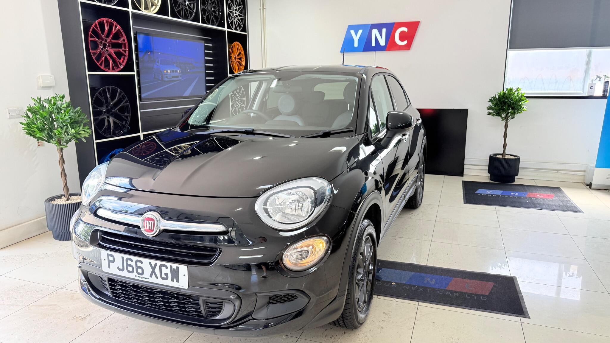 Fiat 500X view 37