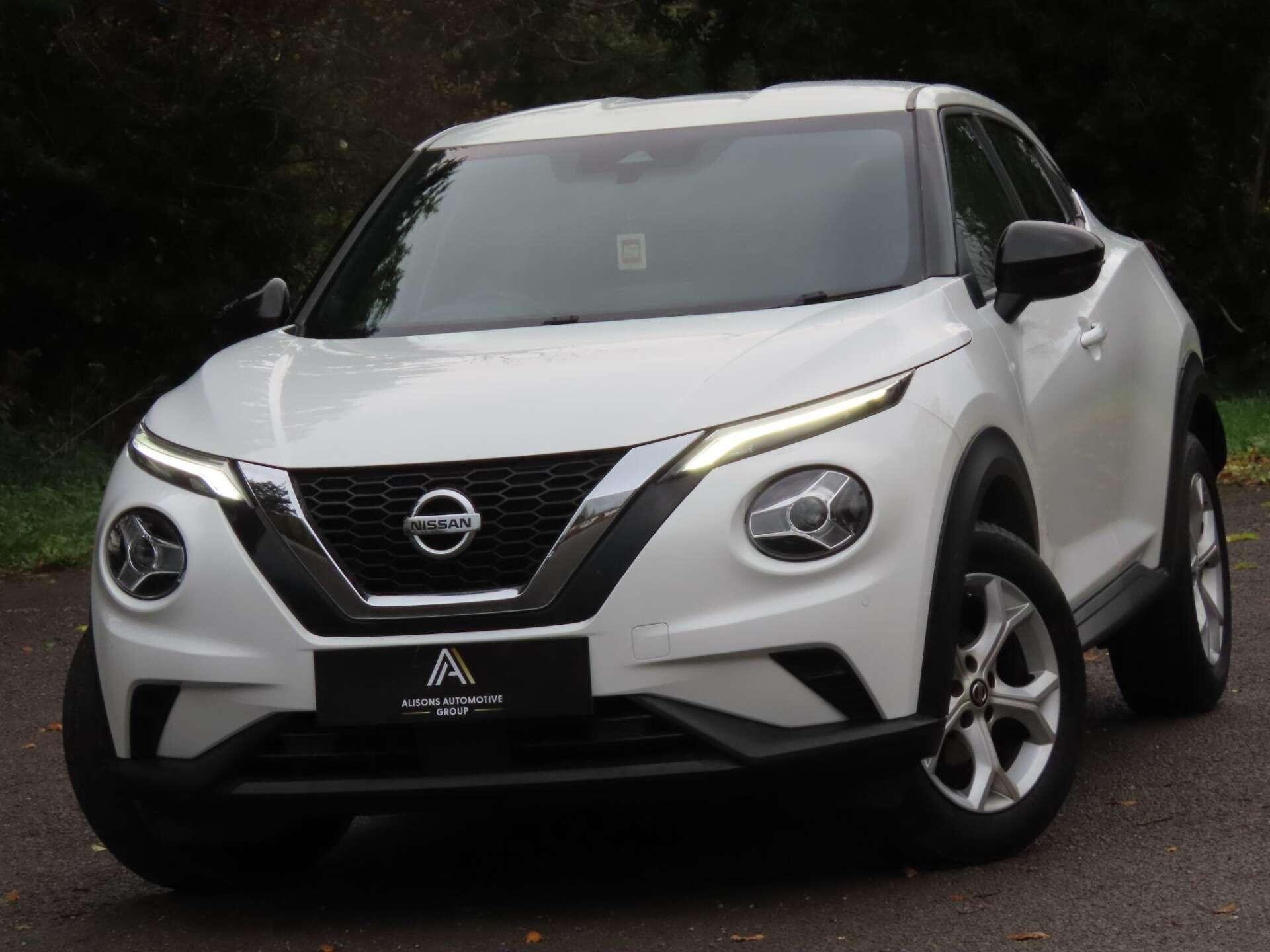 2021 Nissan Juke in White for sale
