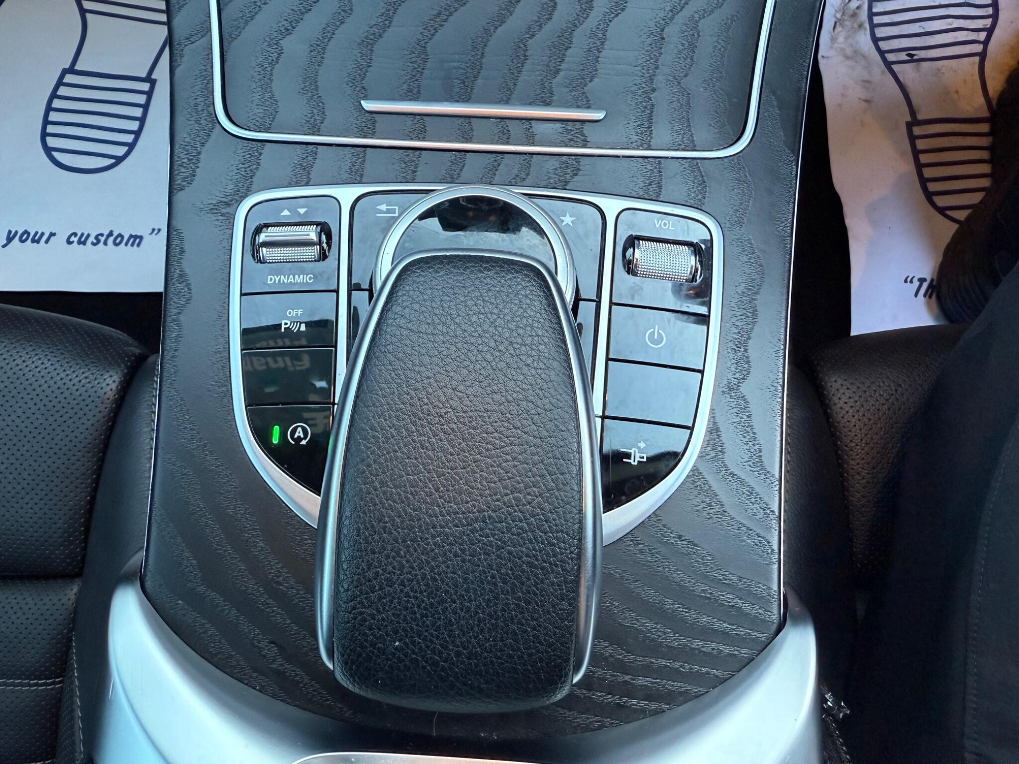 2018 Mercedes-Benz C Class image 29