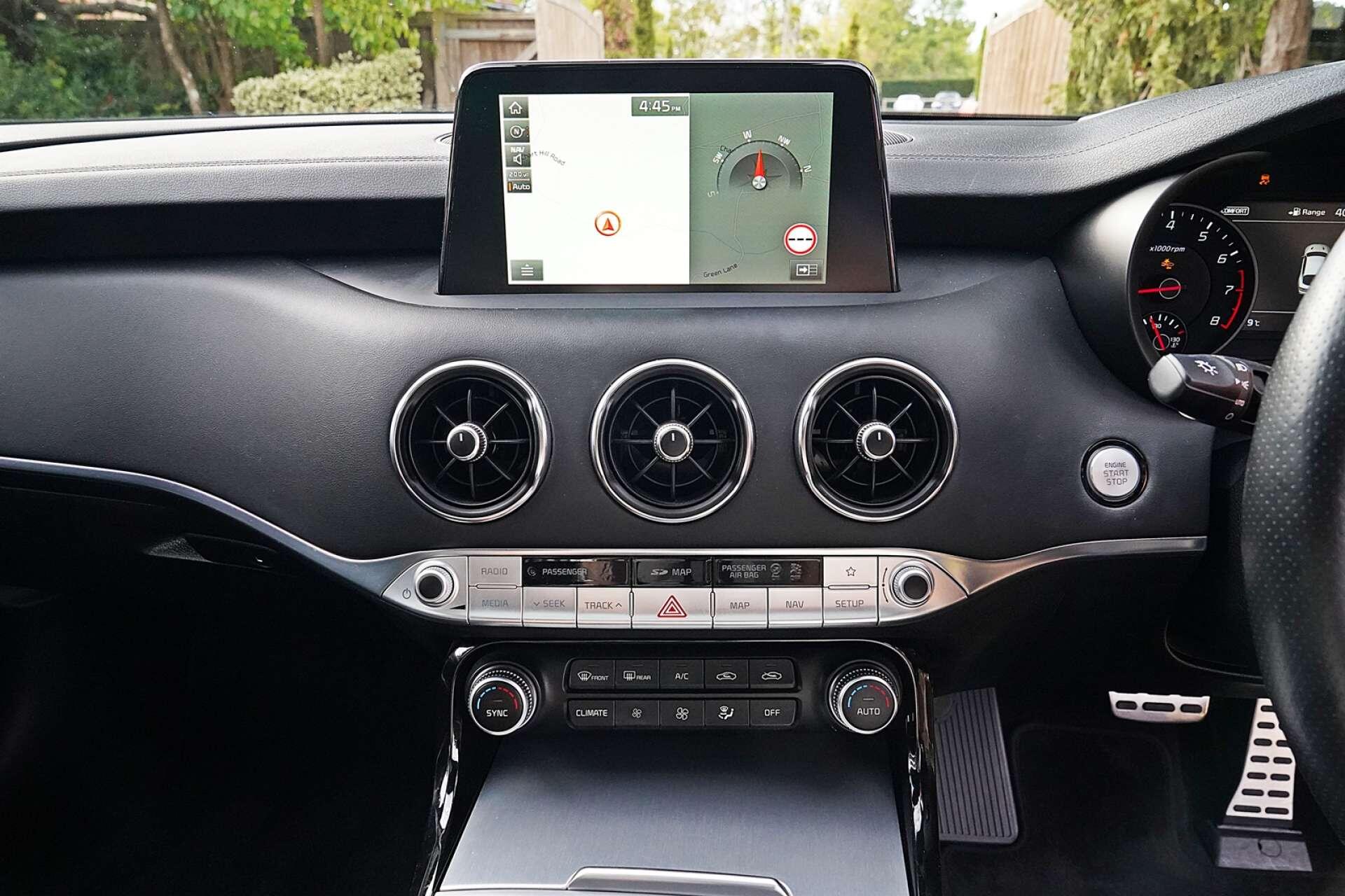 Kia Stinger view 24