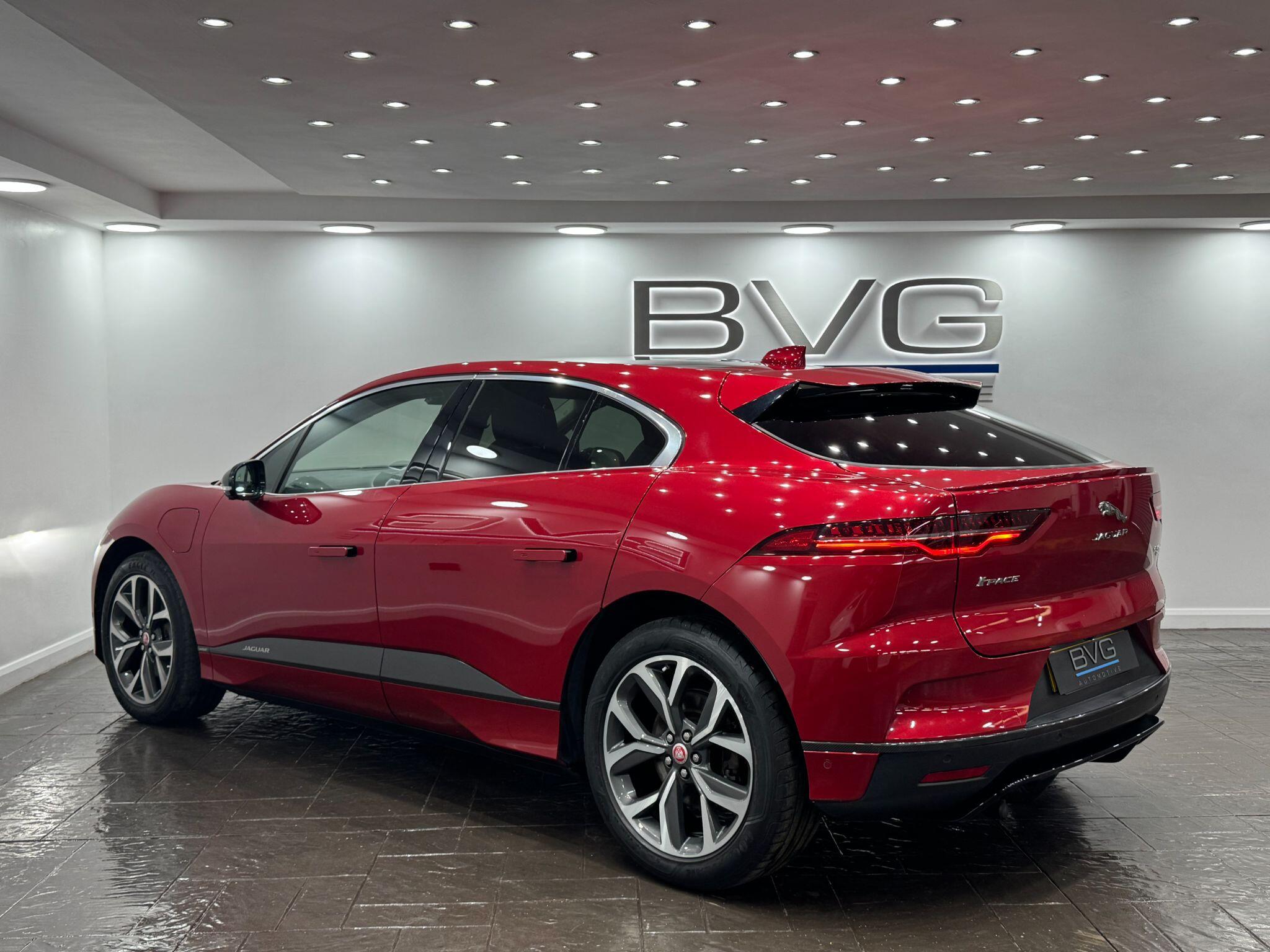 Jaguar I-Pace view 10