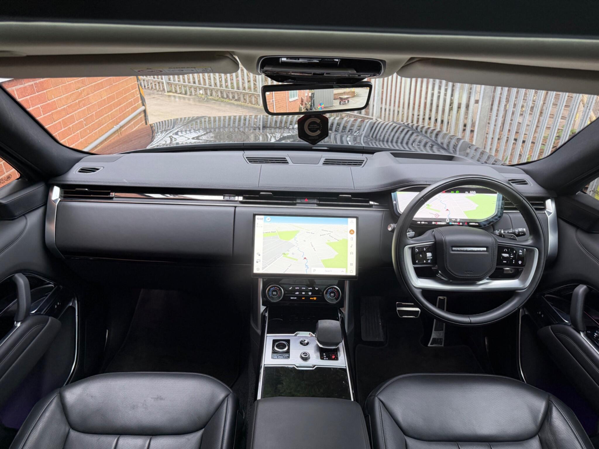 Land Rover Range Rover view 50