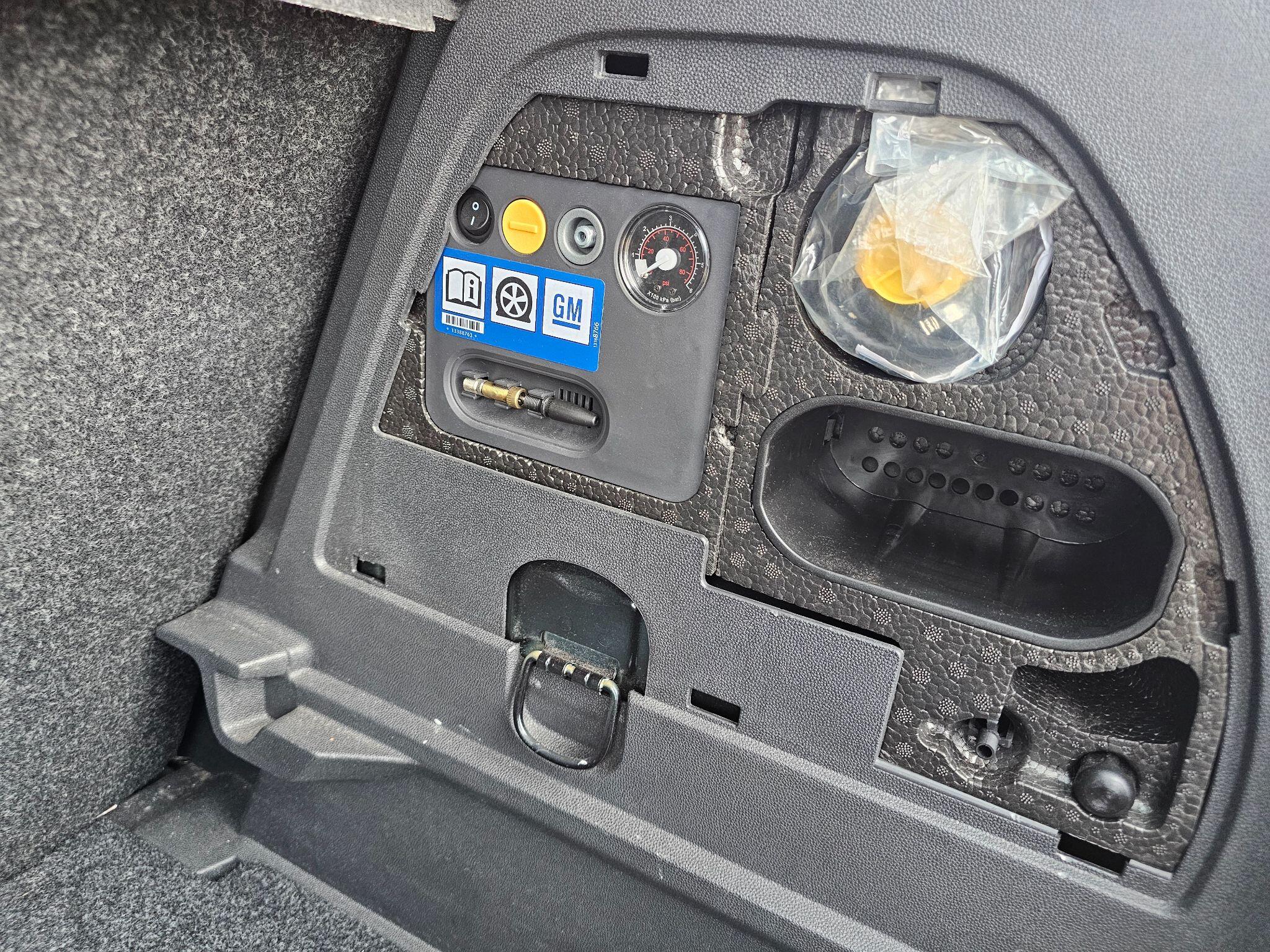 Vauxhall Corsa view 23