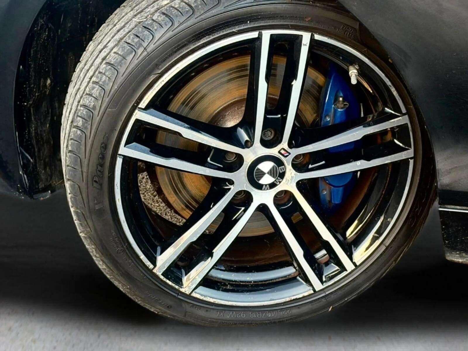 BMW 1 Series view 64