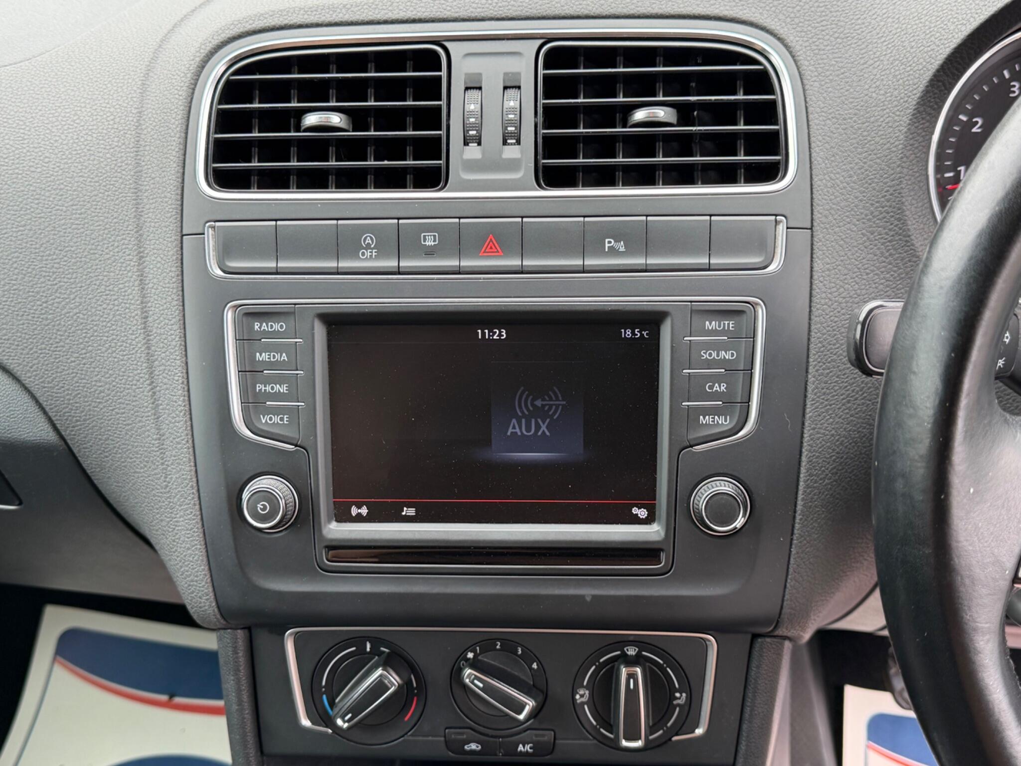 Volkswagen Polo view 31
