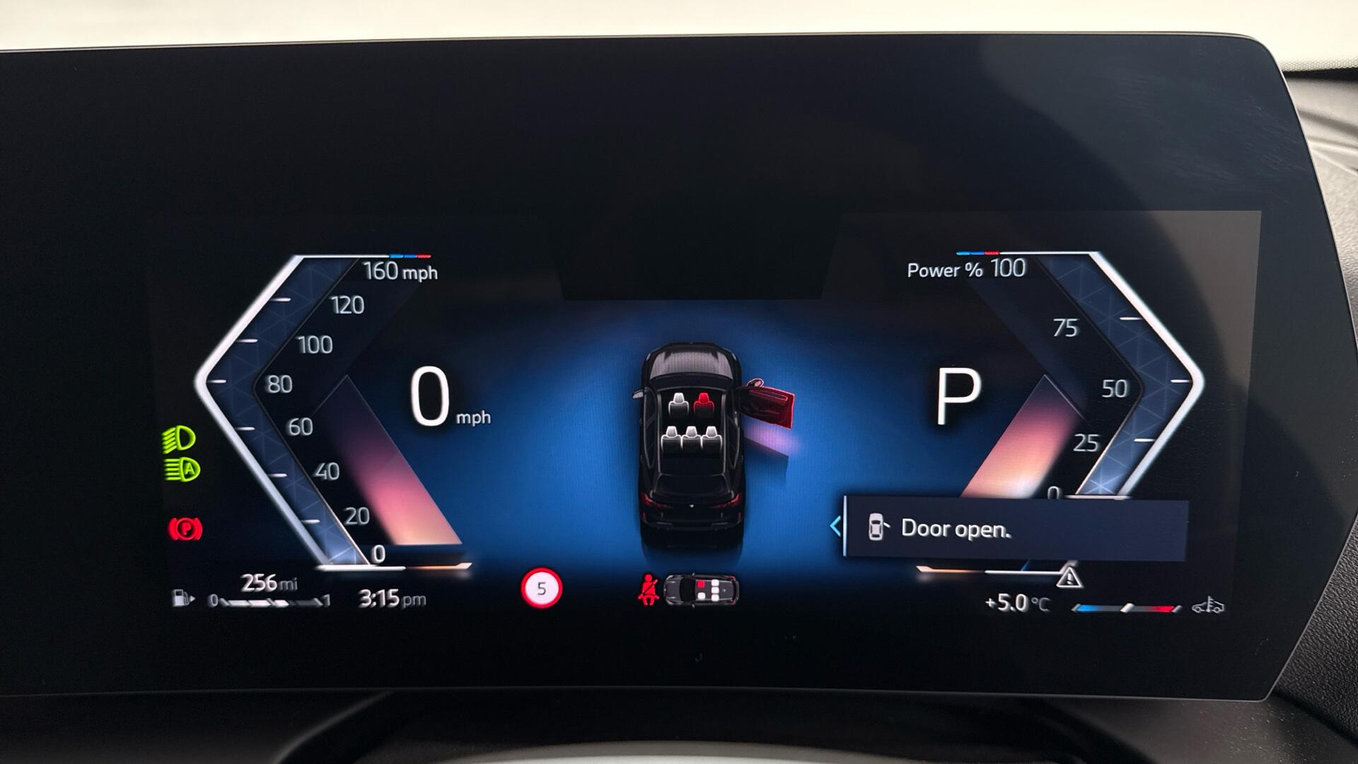BMW 1 Series view 10