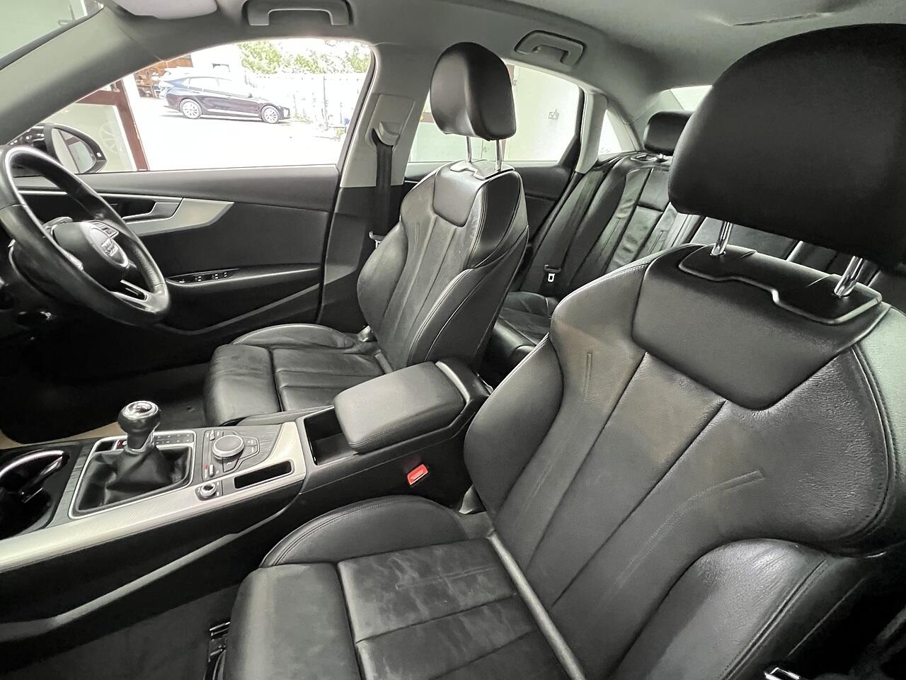 Audi A4 view 18