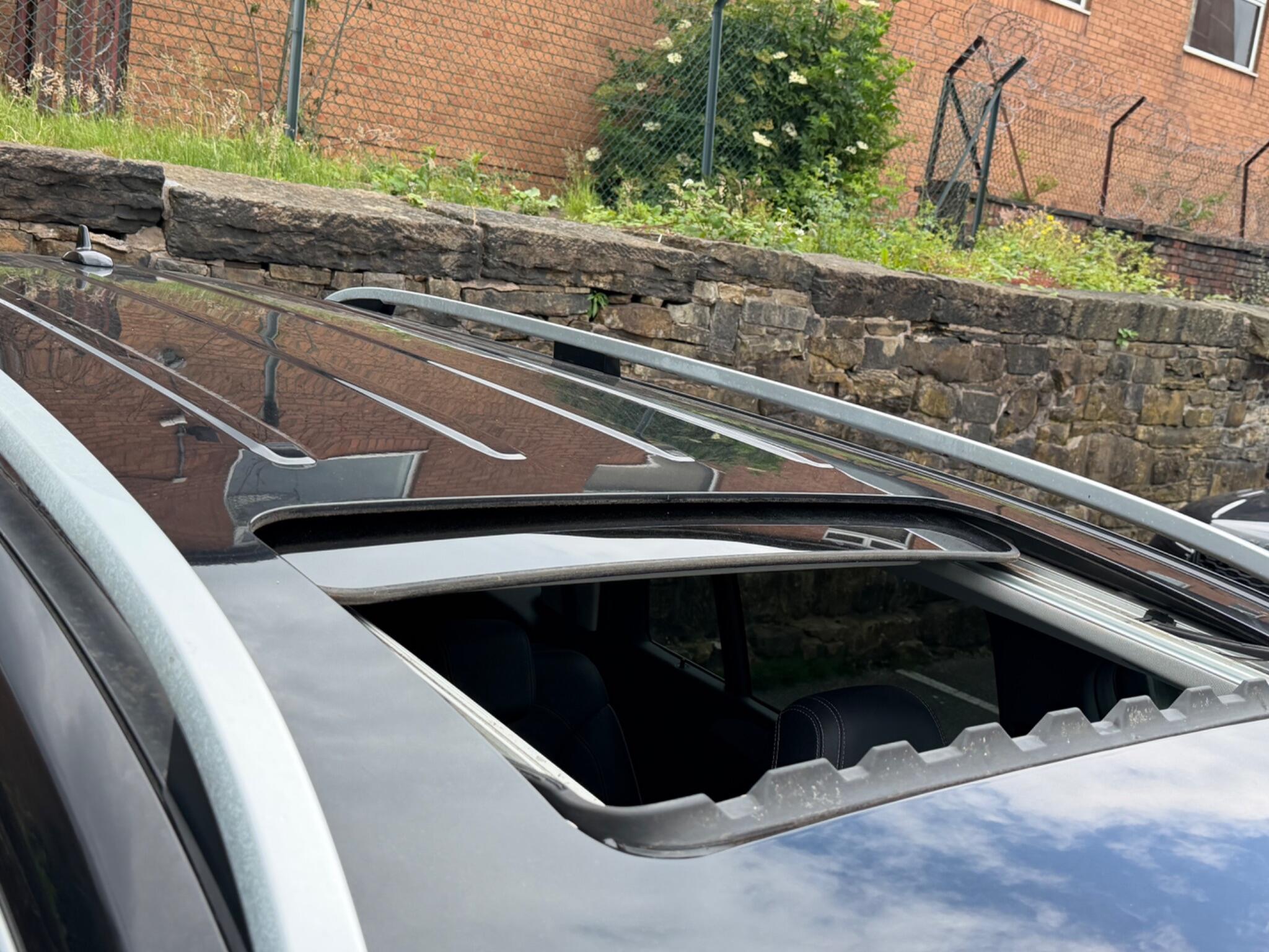 Mercedes-Benz GL view 9