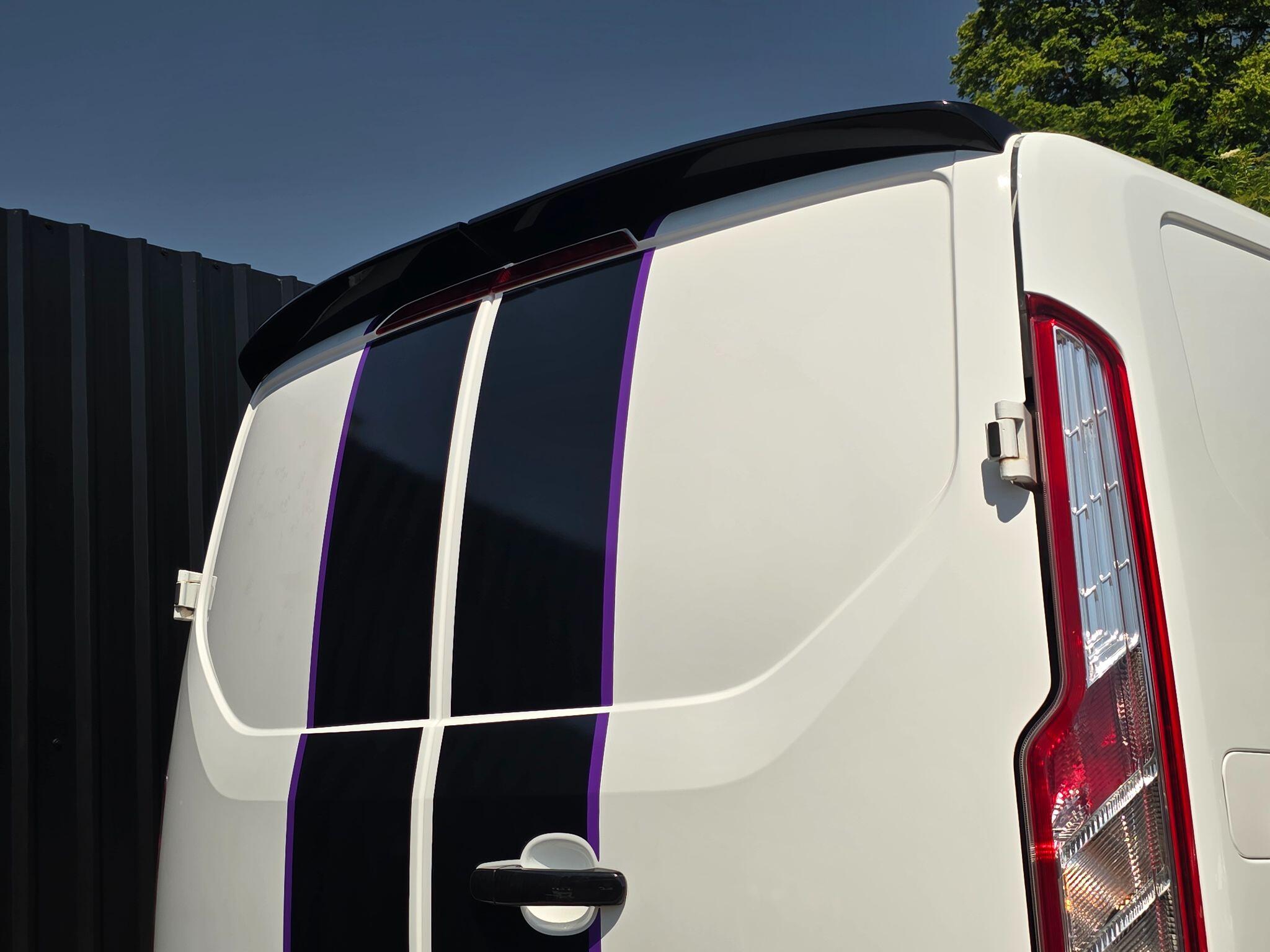 Ford Transit Custom view 6