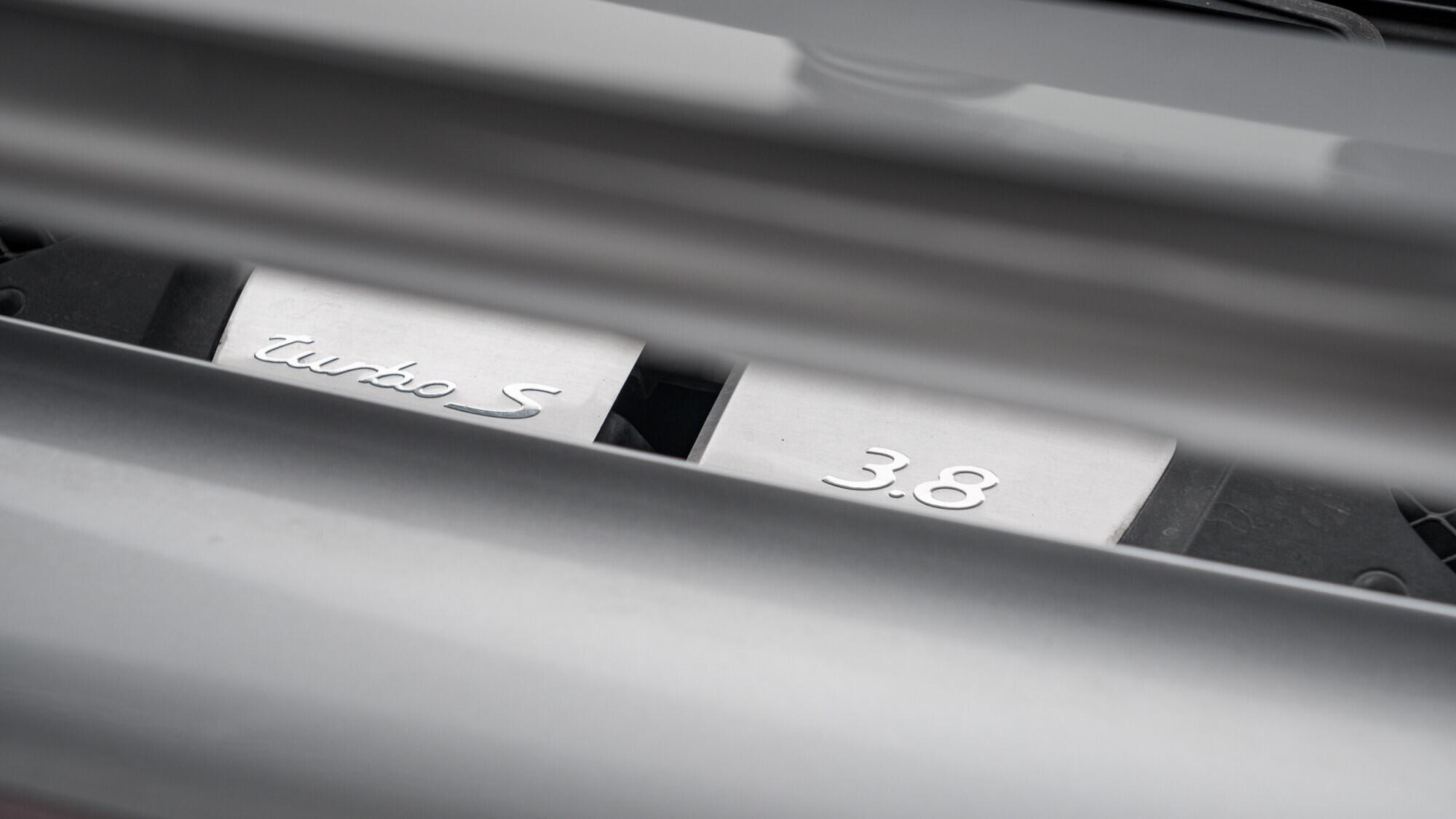 Porsche 911 view 54