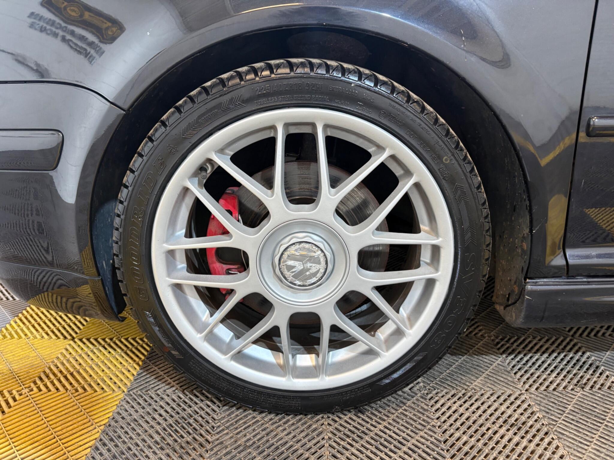 Volkswagen Golf view 36