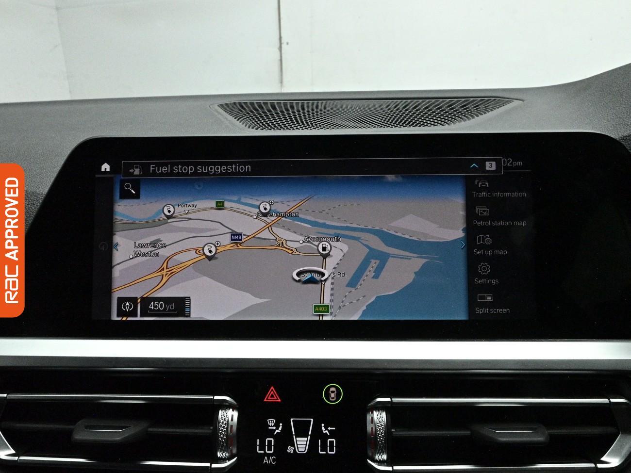 BMW 3 Series view 3