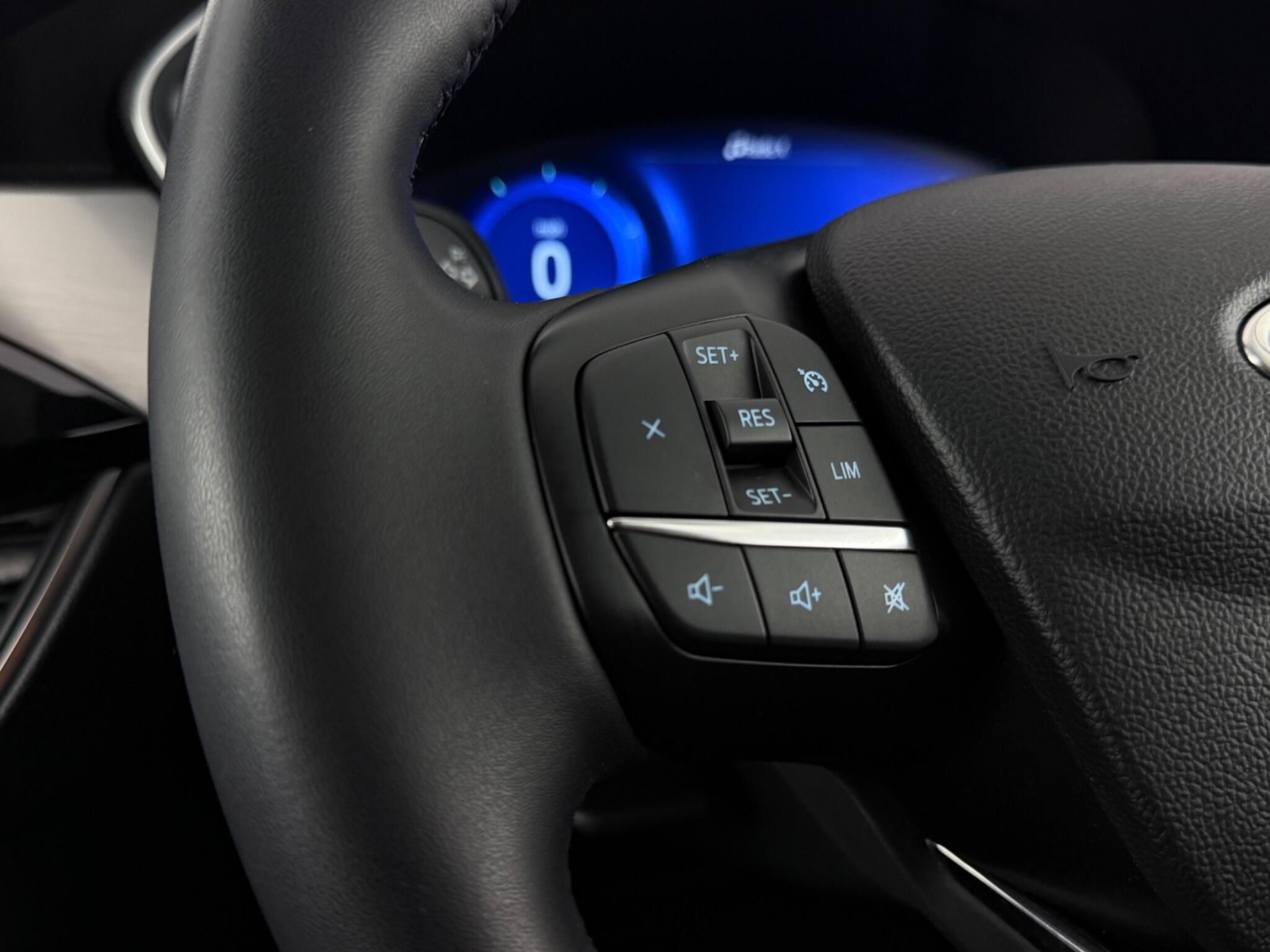 Ford Kuga view 14