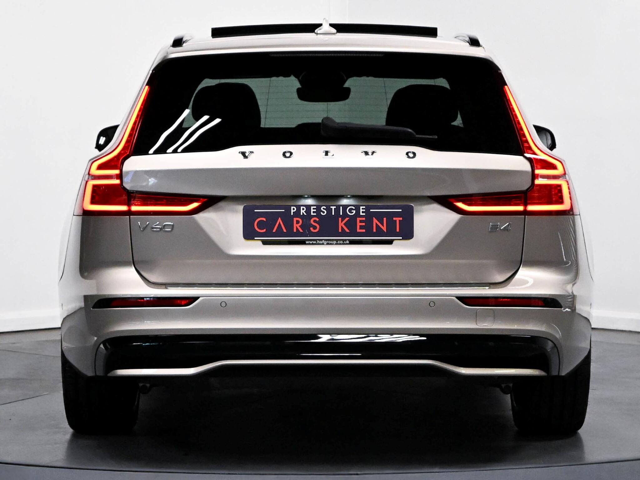 Volvo V60 view 17