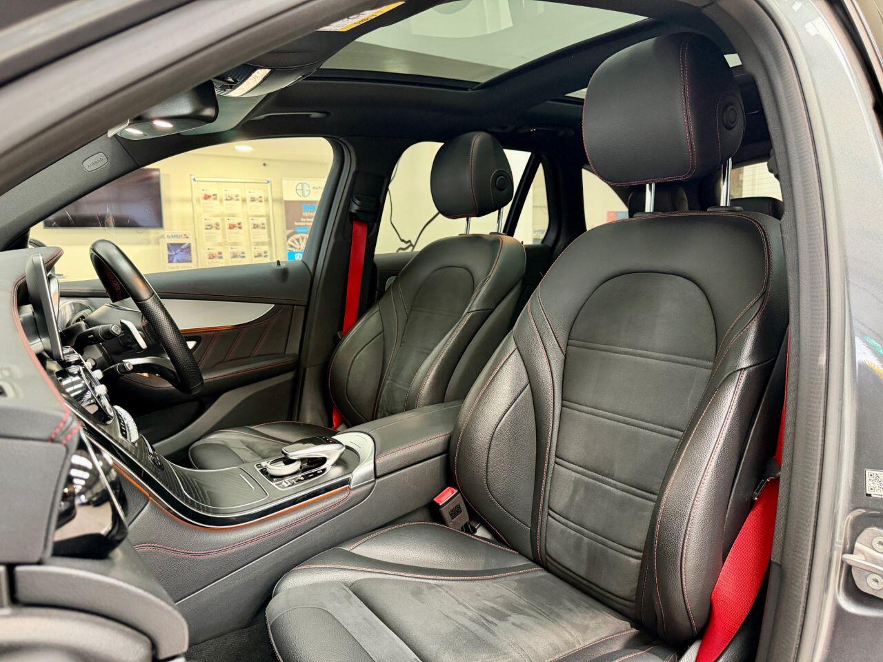 Mercedes-Benz GLC view 13