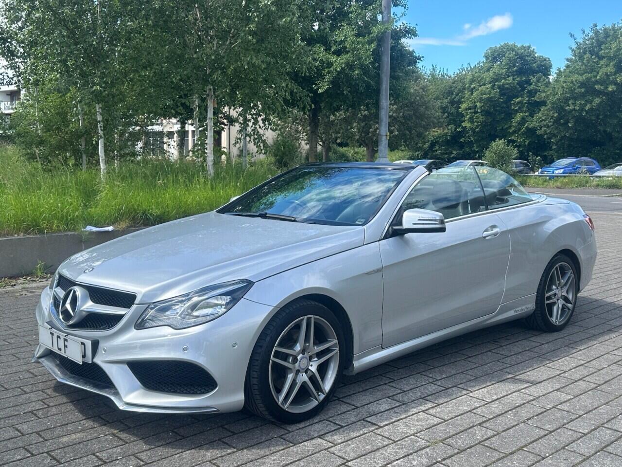Mercedes-Benz E-Class view 19