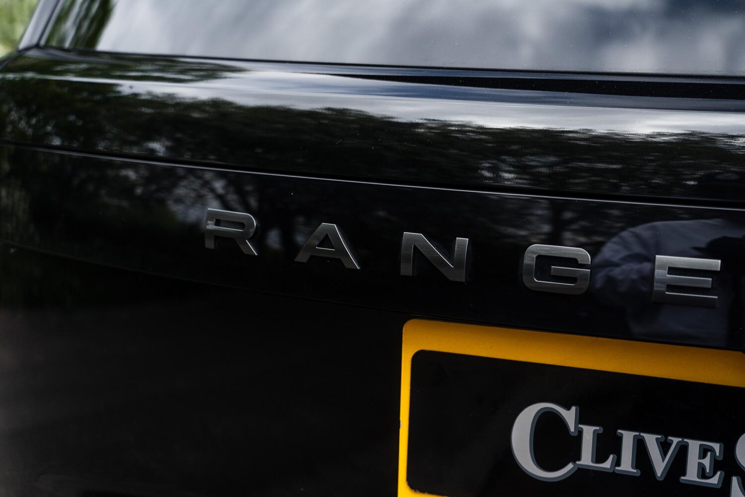 Land Rover Range Rover view 26