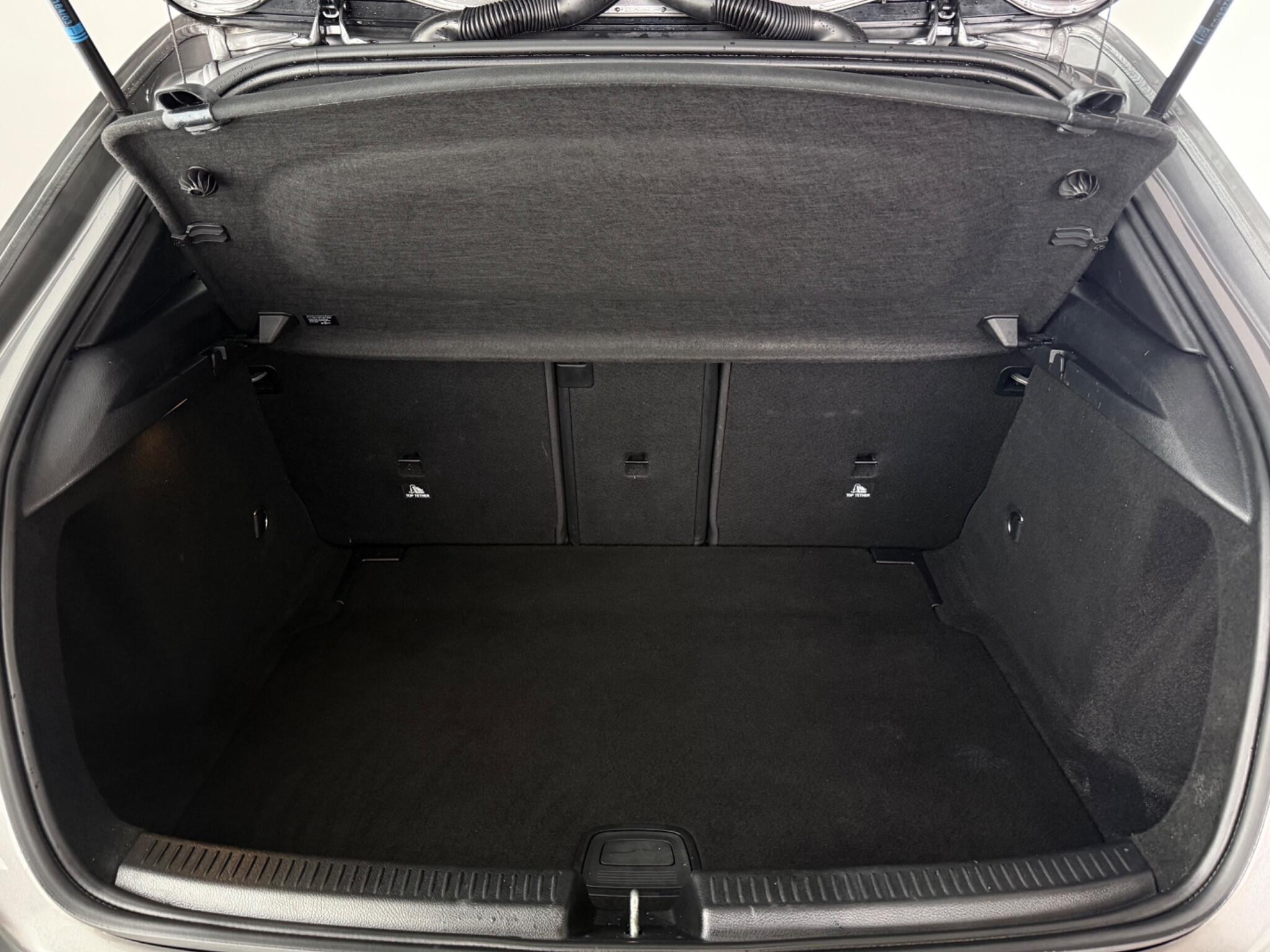 Mercedes-Benz A-Class view 9