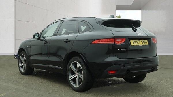 Jaguar F-Pace view 6