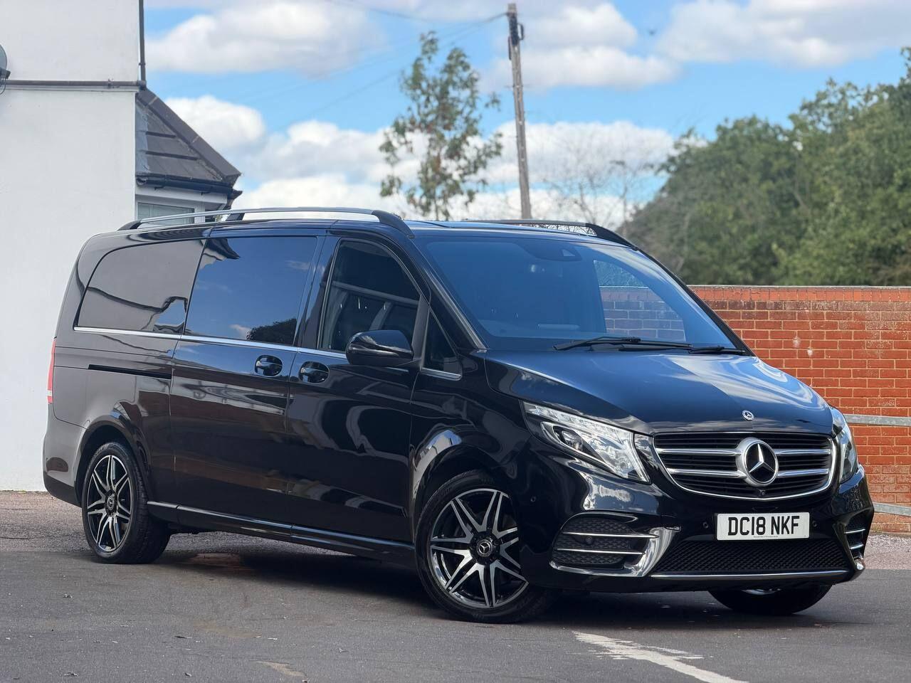 Mercedes-Benz V-Class view 49