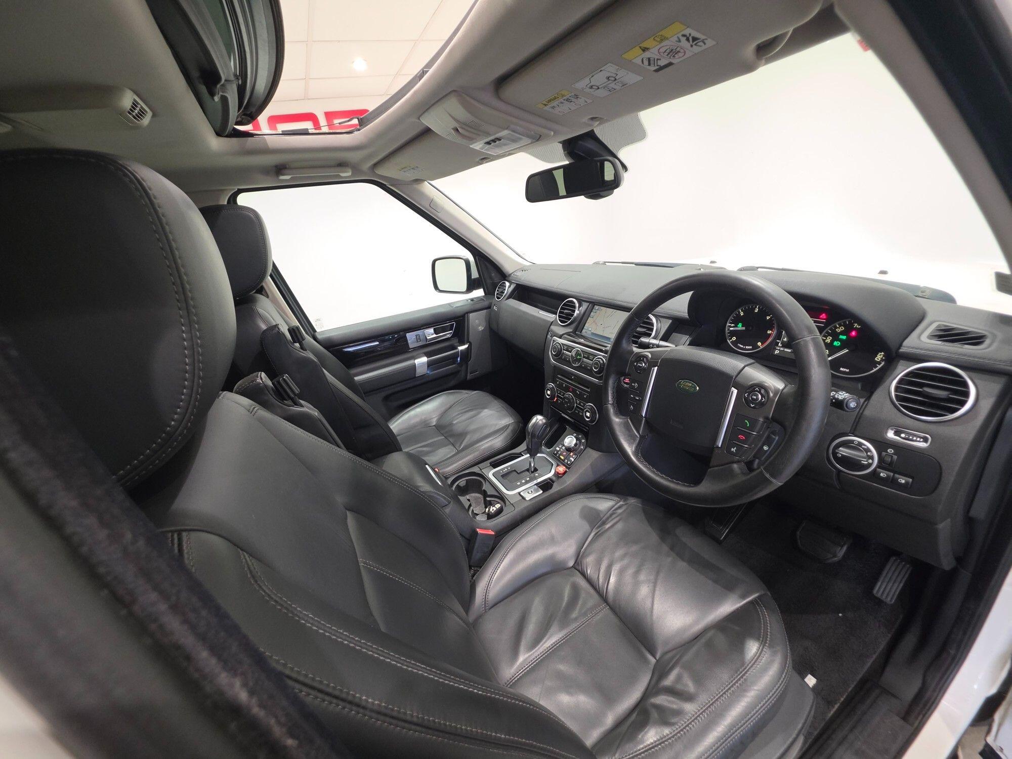 Land Rover Discovery view 109